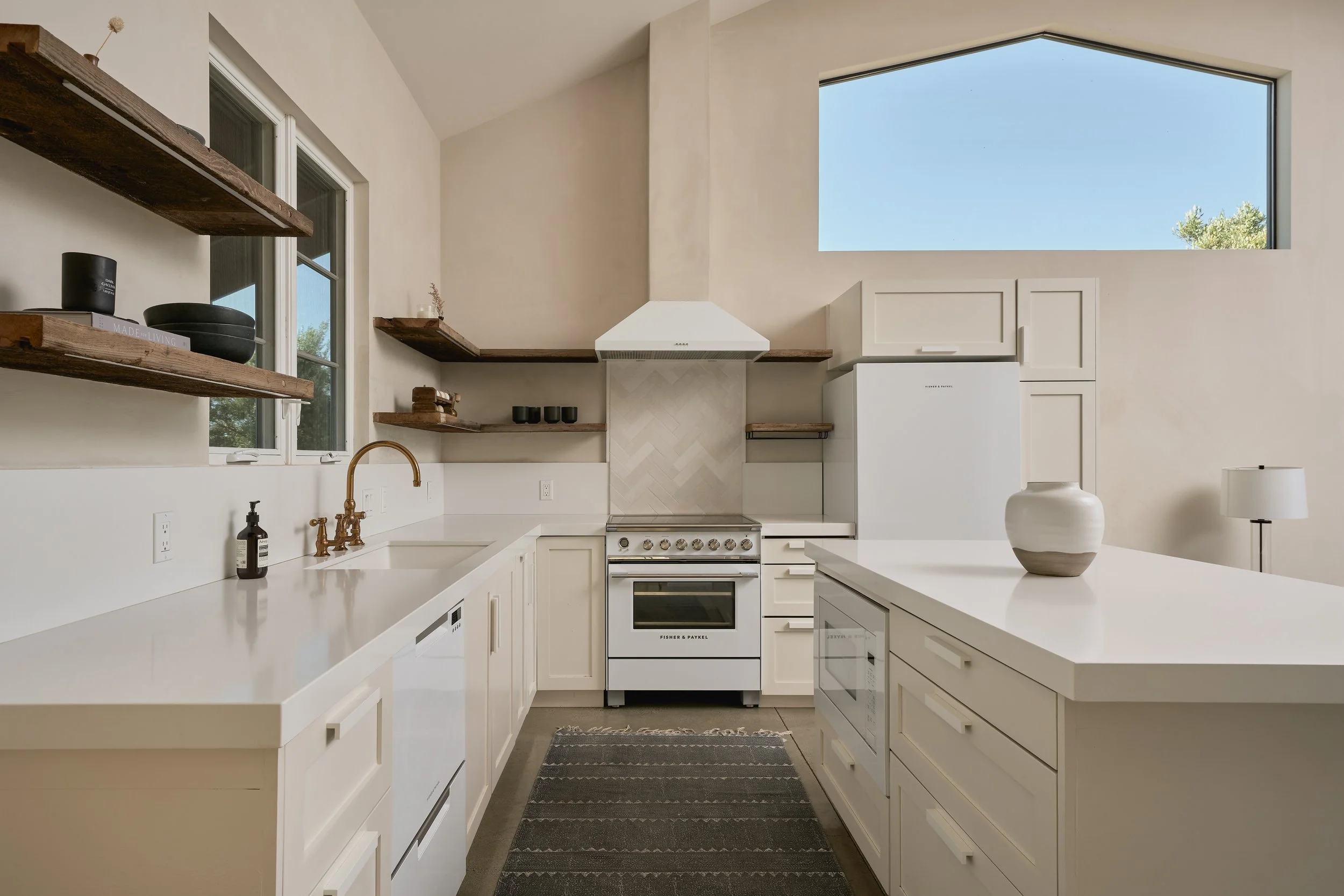 JG-5501Baseline-interior-64.jpg