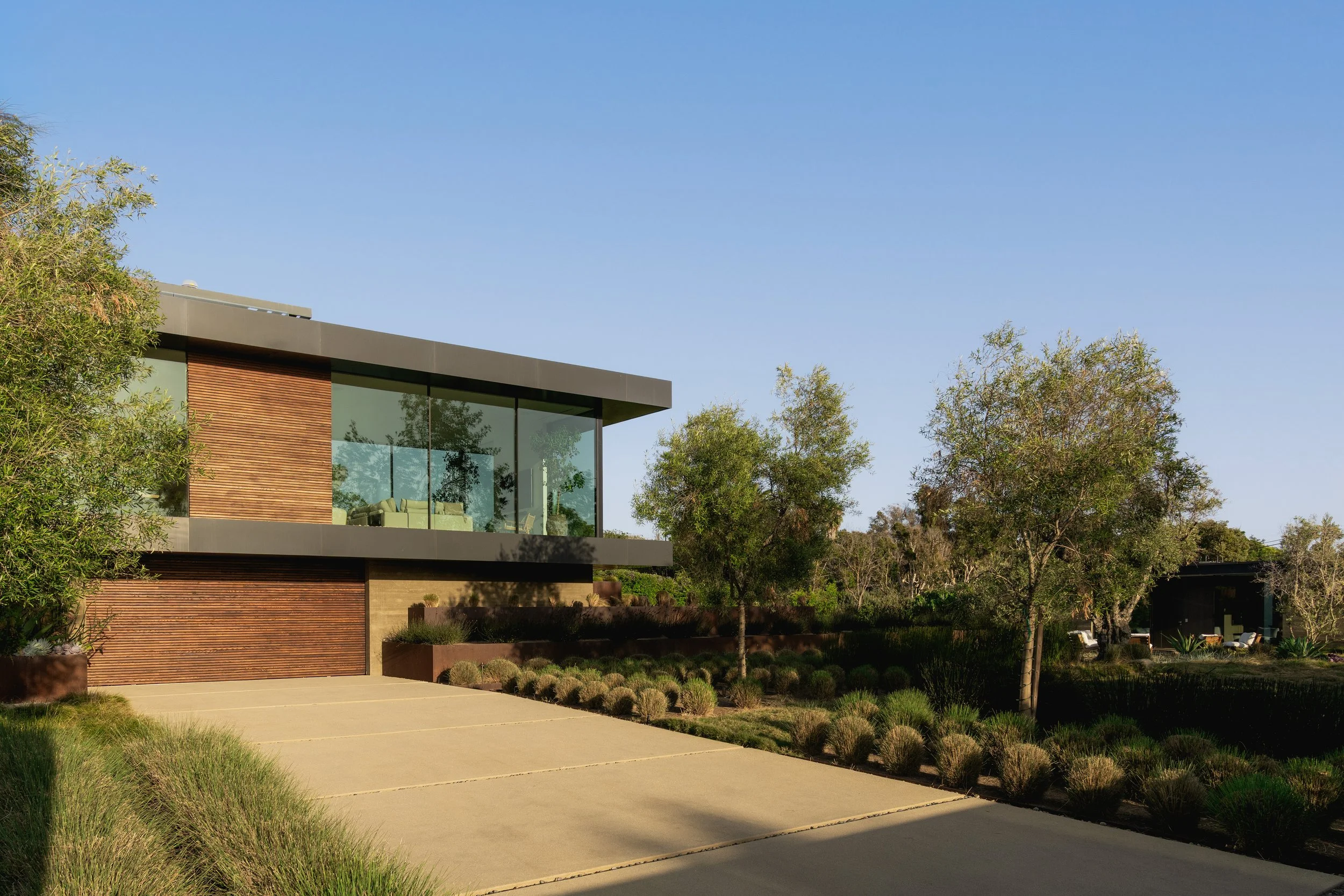 JG-6398SeaStar-exterior-12.jpg