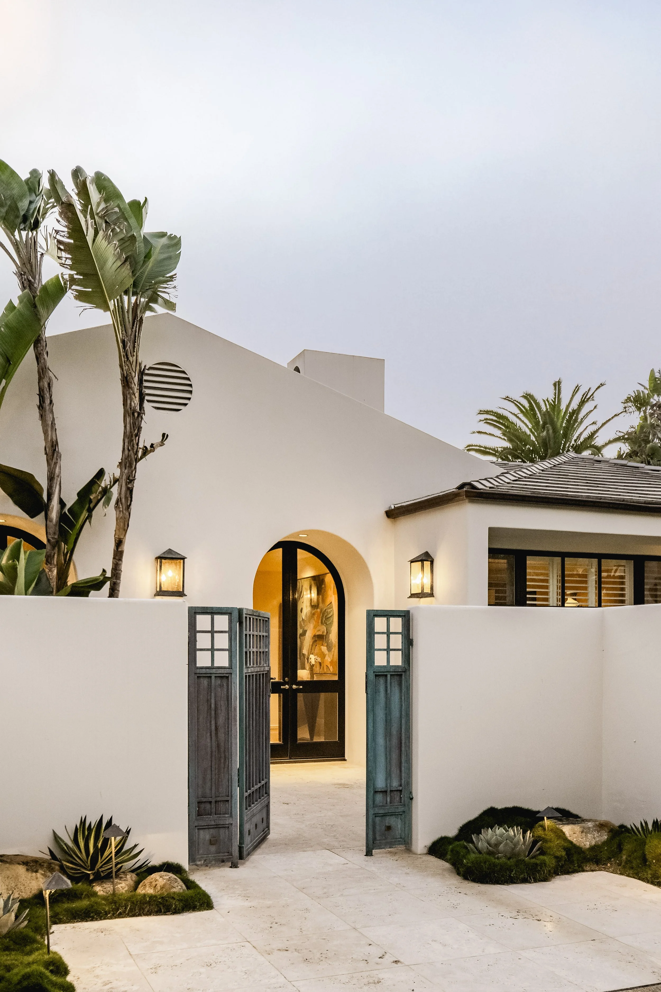JG-2025BirnamWoodDrive-exterior-34.jpg