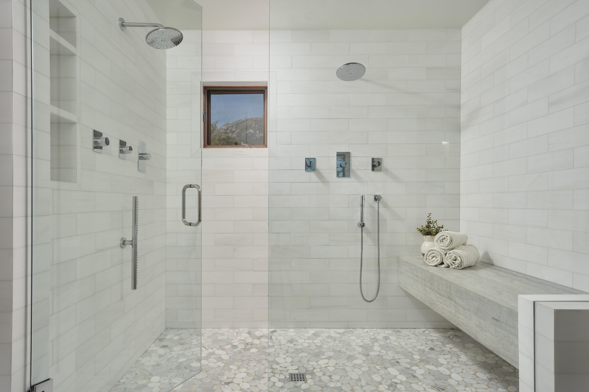 JG-1228MissionCanyon-interior-37.jpg