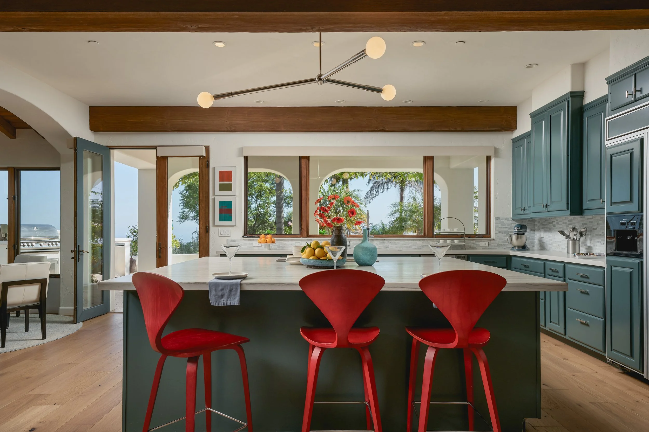 JG-1228MissionCanyon-interior-19.jpg