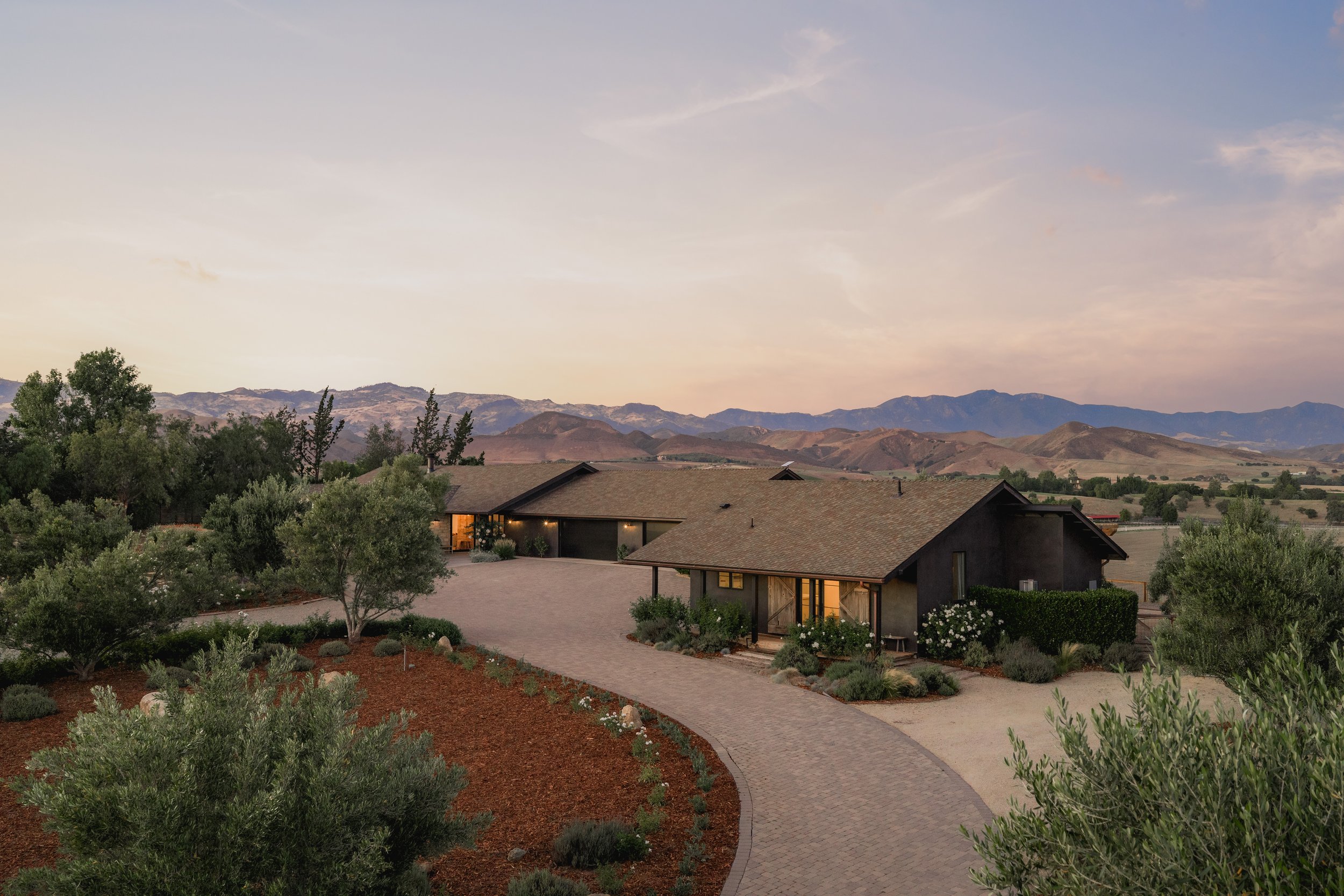 JG-5501Baseline-exterior-63.jpg