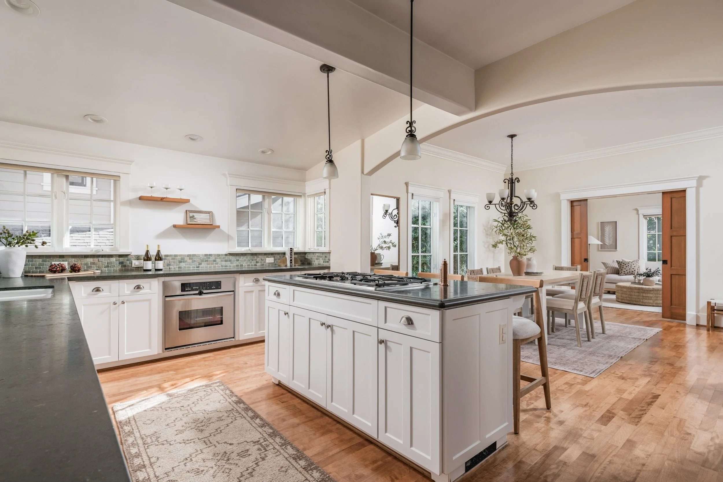 JG-1436Laguna-interior-16.jpg