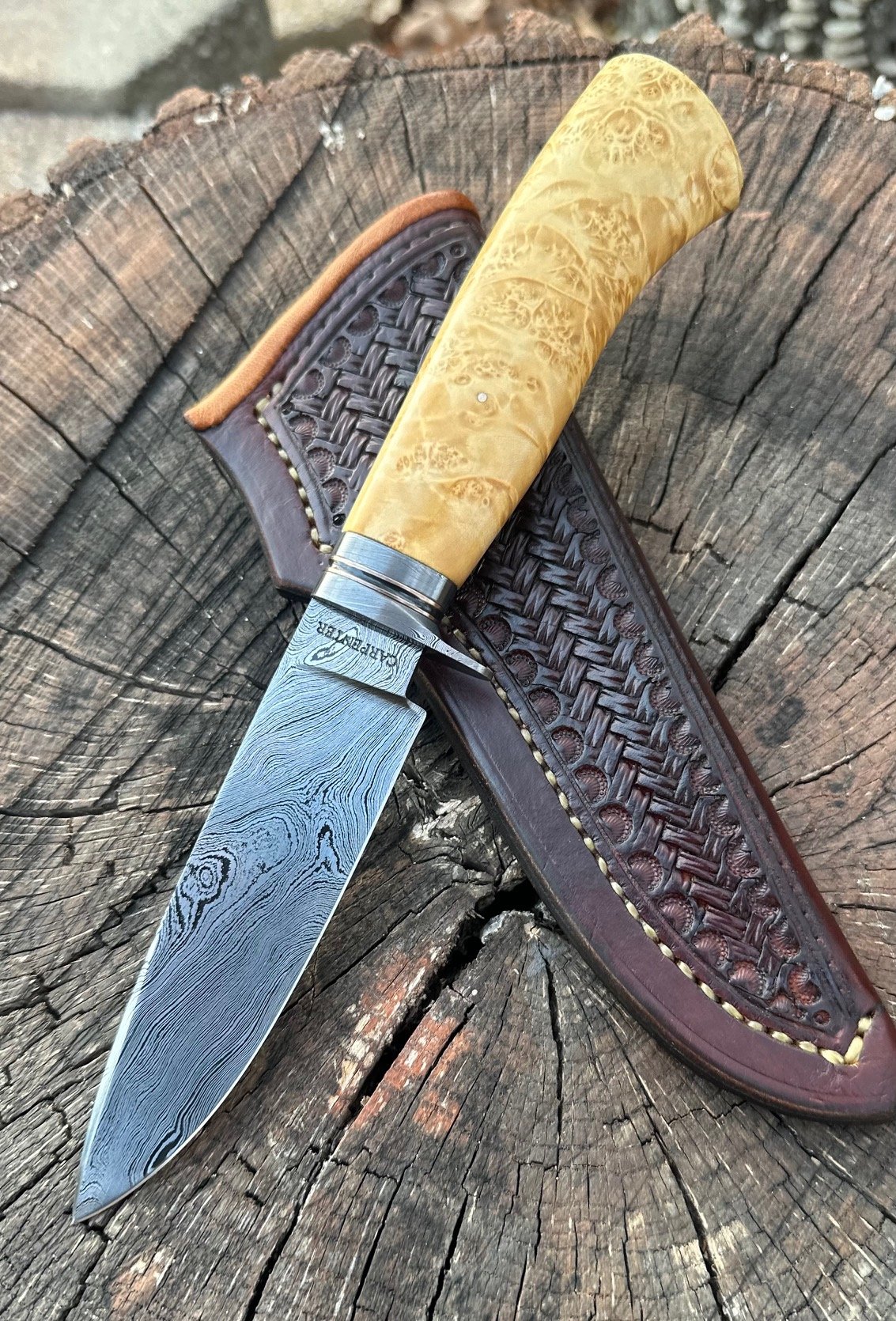 Drop Point Hunter Damascus Buckeye Burl 2 06-2024.jpg