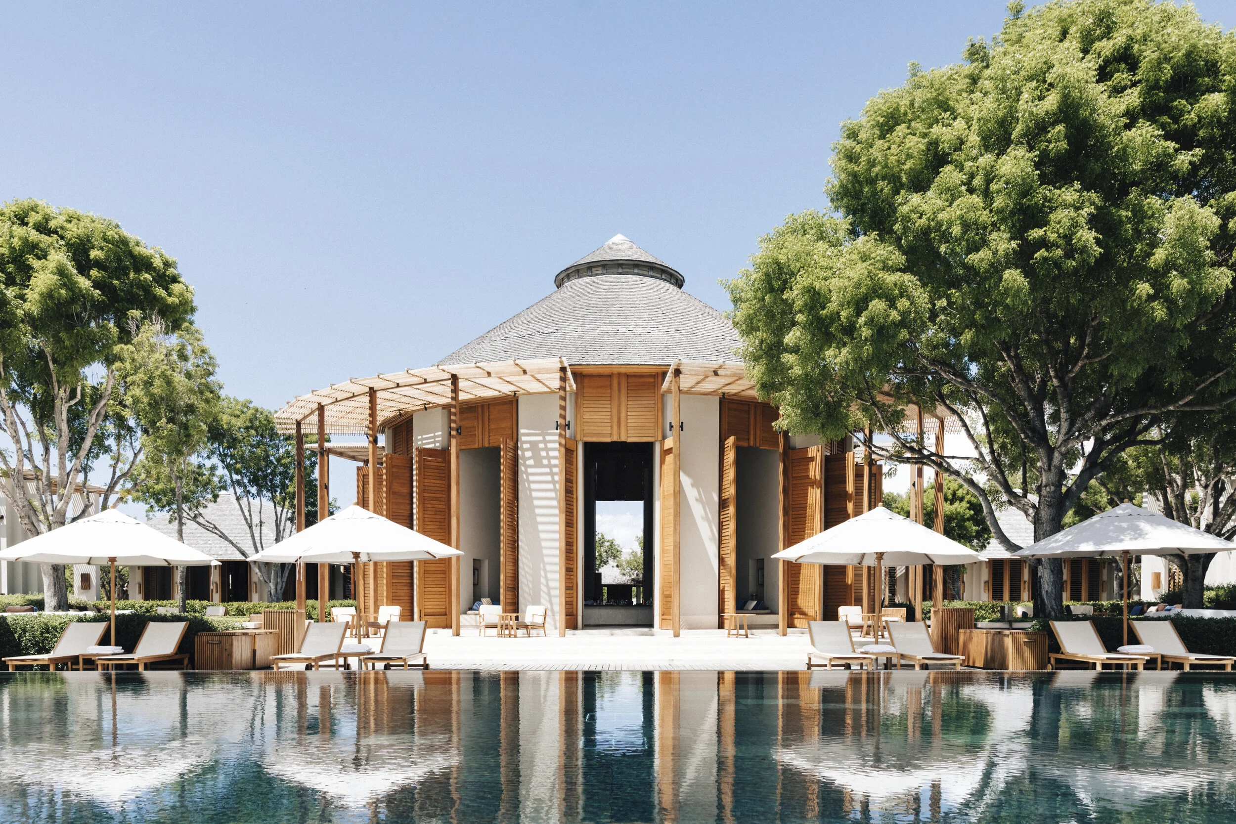 Amanyara-Turks-Caicos-Bar_High-Res_25444.jpeg