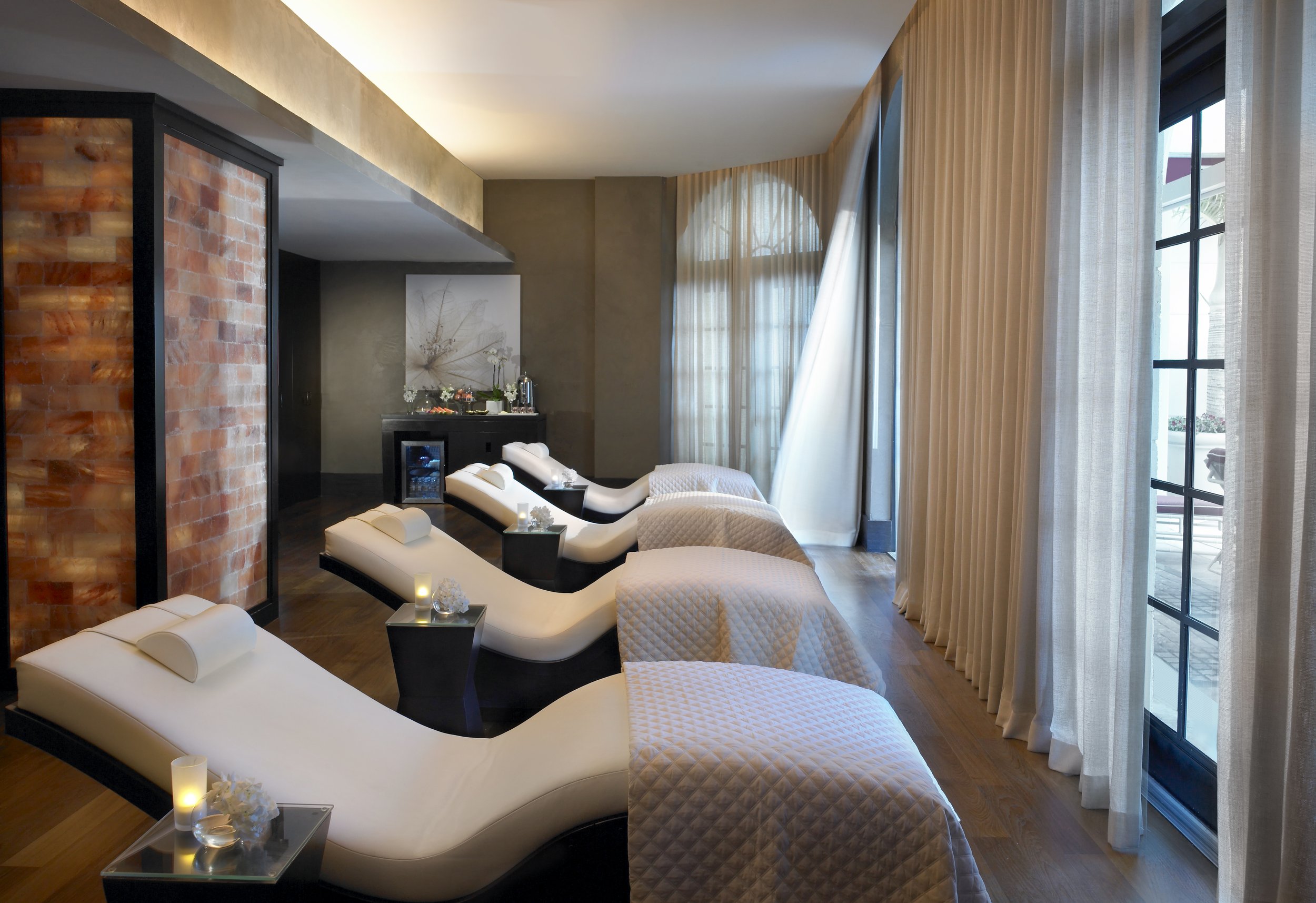 10. Acqualina Spa Relaxation Lounge.jpg