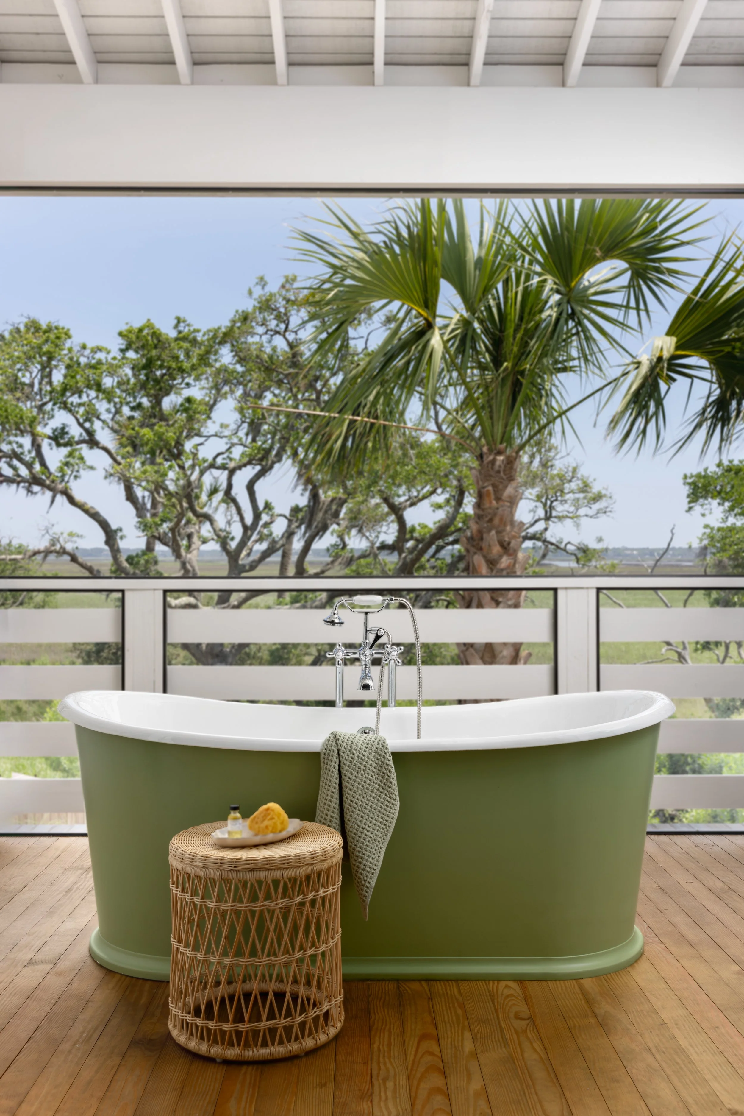 DUN_Accommodations_Suite_Sweetbay_Porch_2024_02.jpeg