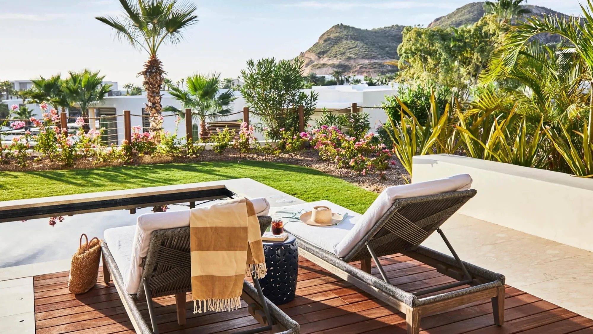 cbr-gal-resort-11.23-villapatio-land.jpeg