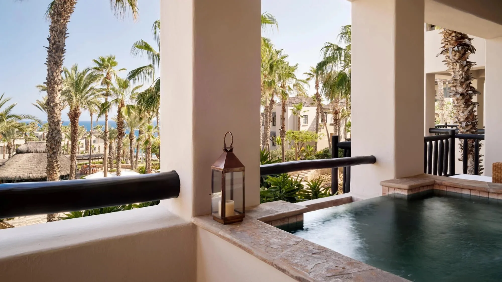 esp-9.24-gal-resort-balconypool-land.jpeg