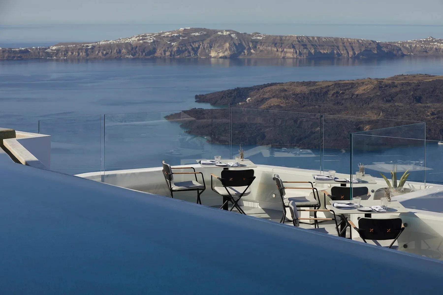SAN_Dine_Varoulko-Santorini_2024-1.jpeg