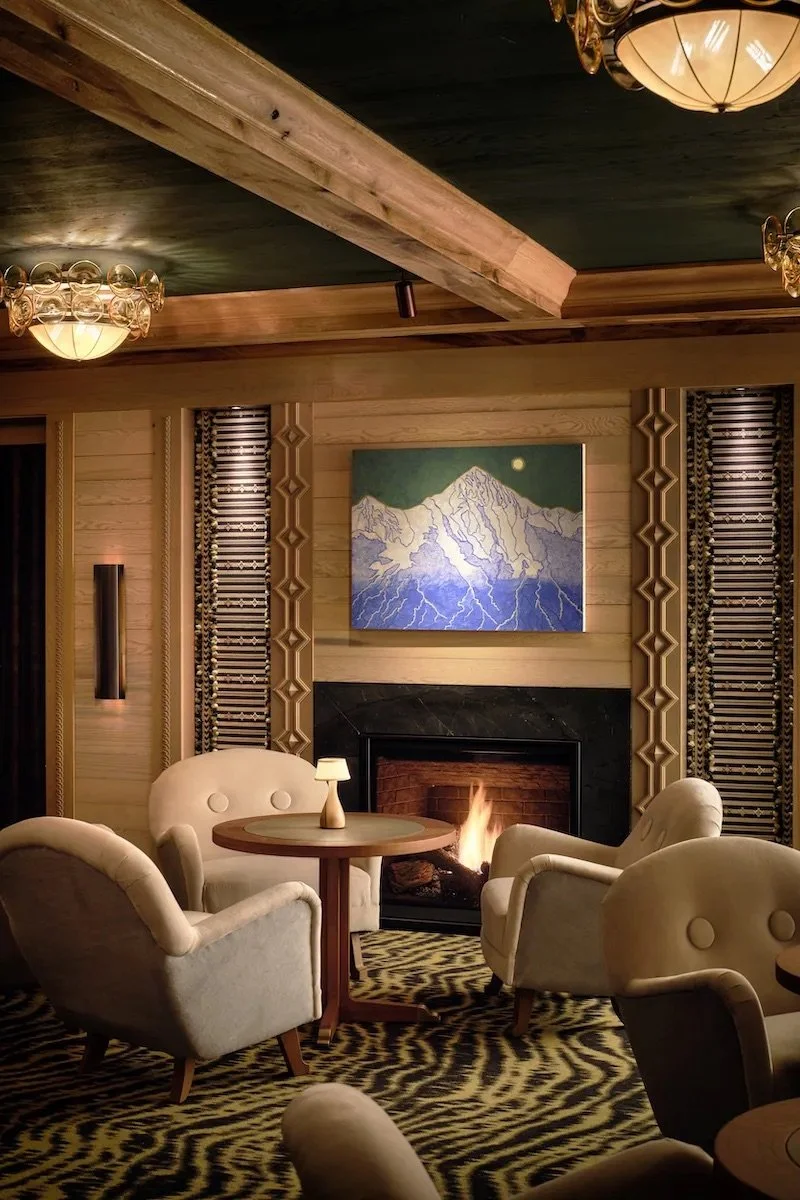 MDL_Galleries_Resort_Winter-2025_Crest-Club_Asset-2.jpeg
