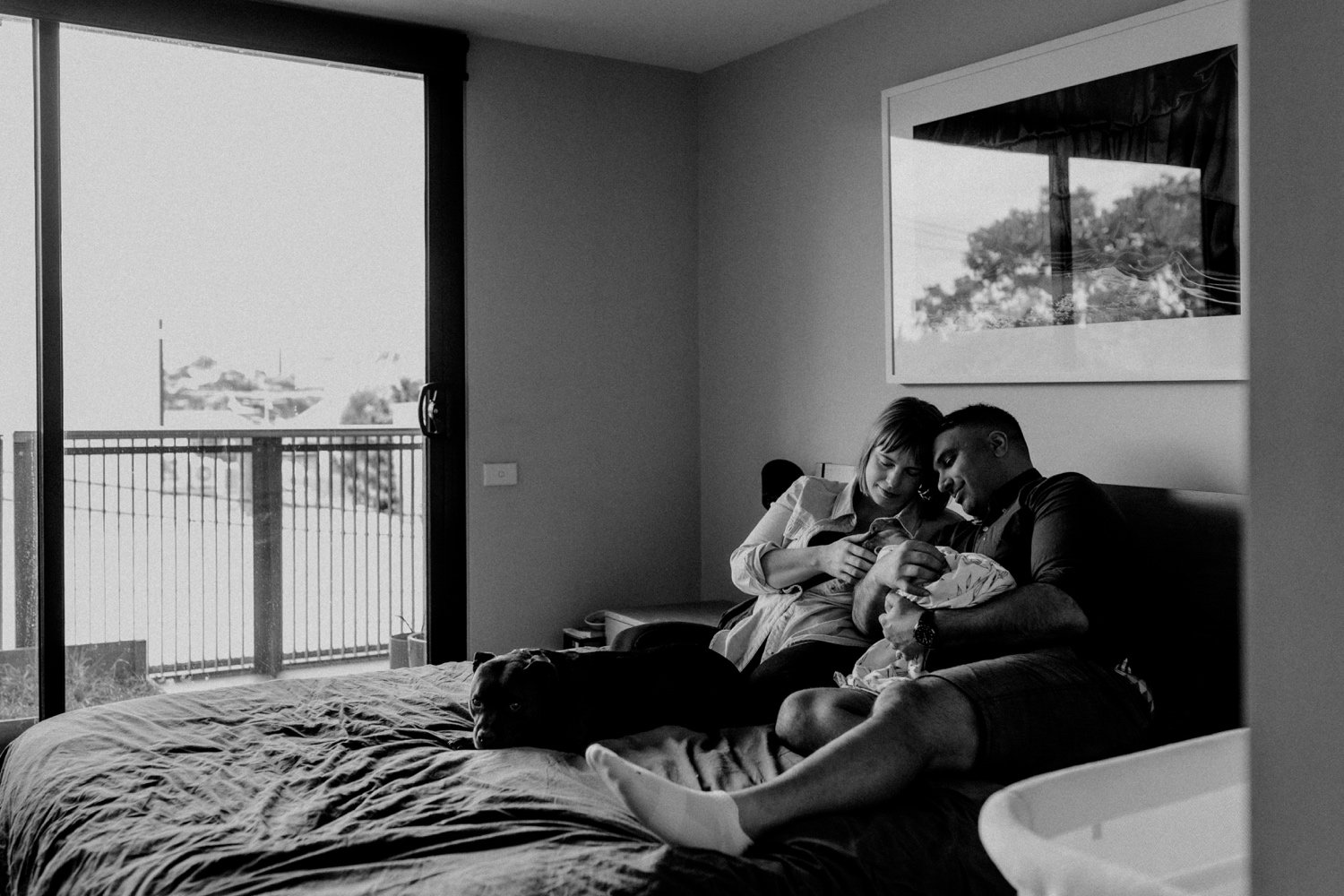 14_Melbourne_Photography_BW_newborn_love.jpg
