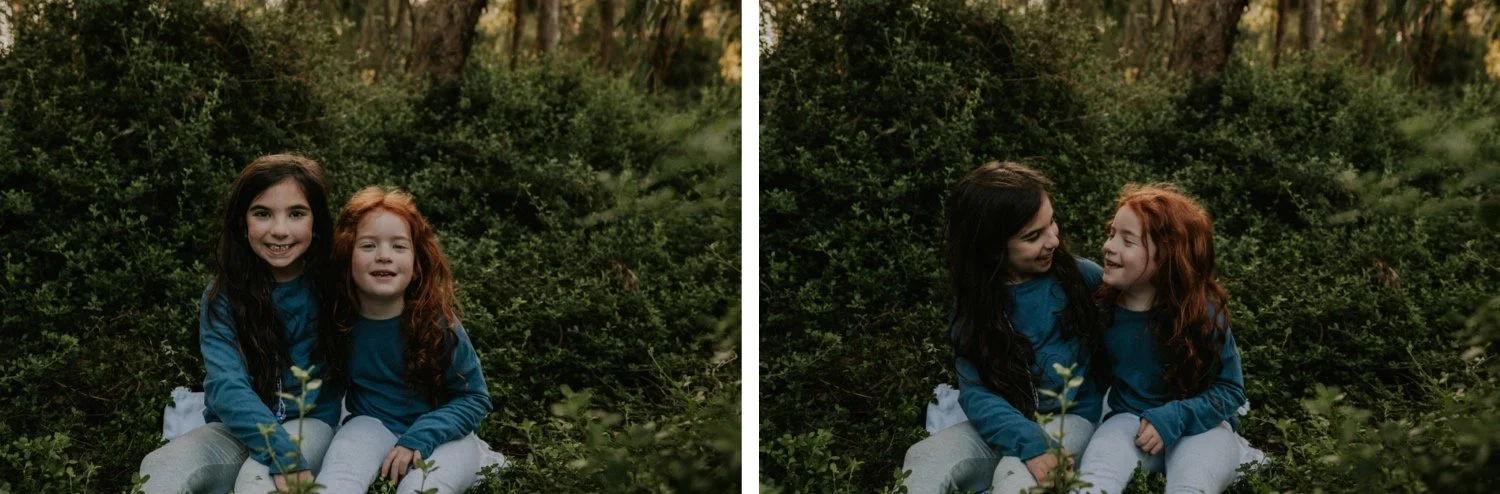 02_SwerdlinFamily2022-2_SwerdlinFamily2022-3_Golden light, sisters sitting side by side and laughing whole heartedly  .jpg