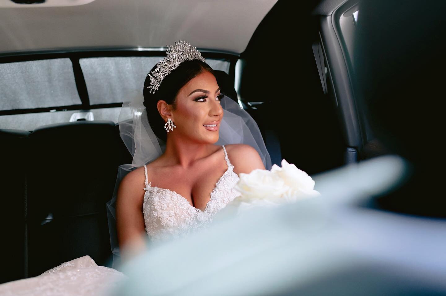 Just moments before seeing her husband to be. 

#voguebridesaustralia #vogueweddings #vogueaustralia #harpersbazaar #destinationwedding #luxurywedding #andrewavi #weddingeventsuppliers #weddinginspiration  #fashion #weddings #Brides_style #josevillap