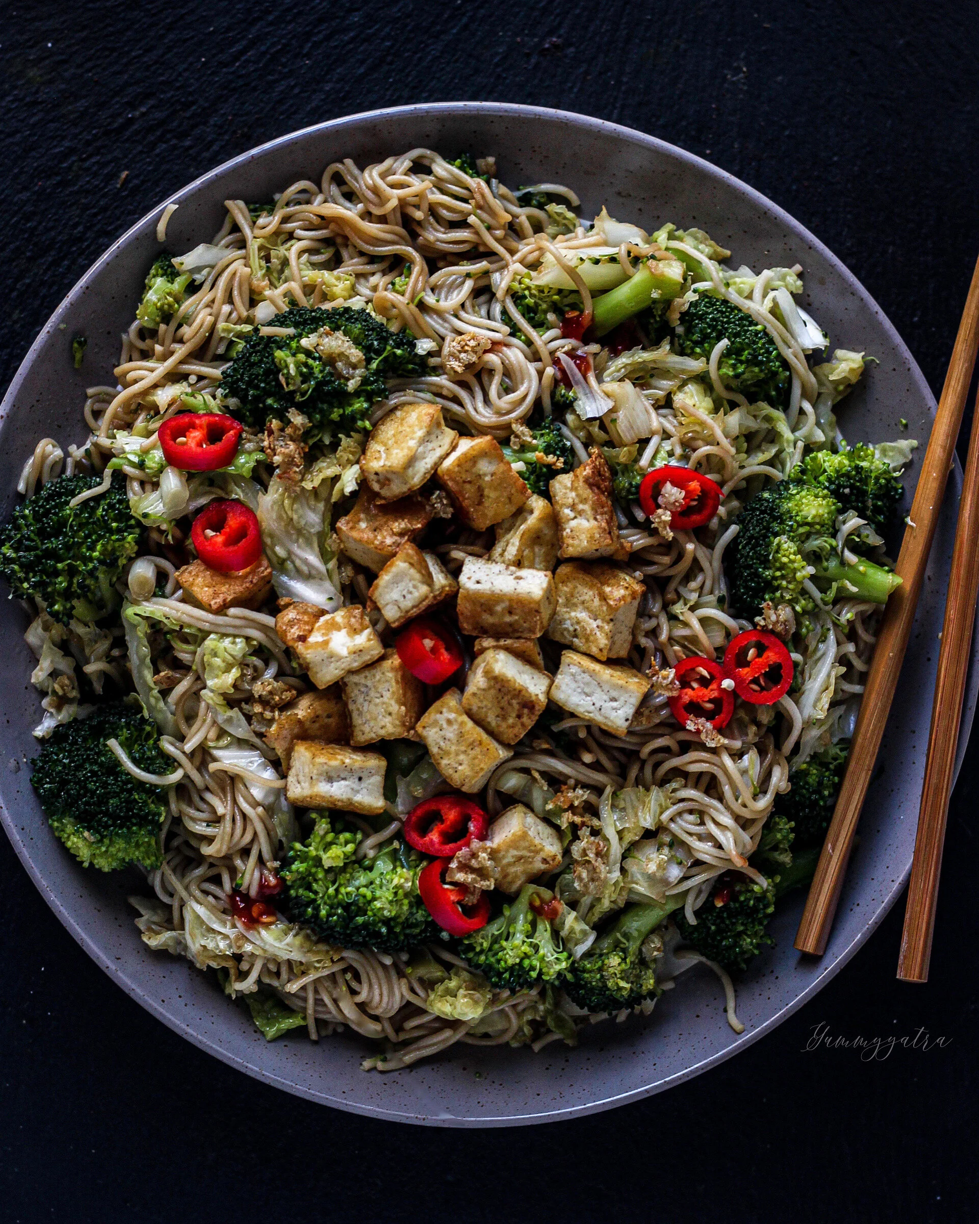 Garlic Noodles With Marinated Tofu