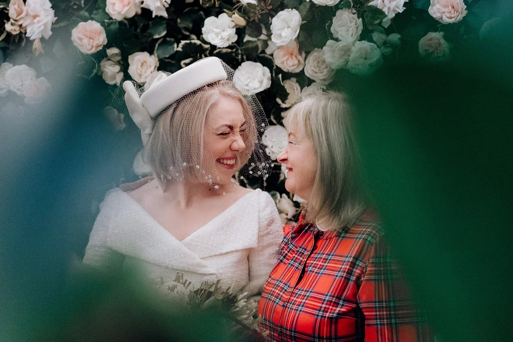 bride and mum
