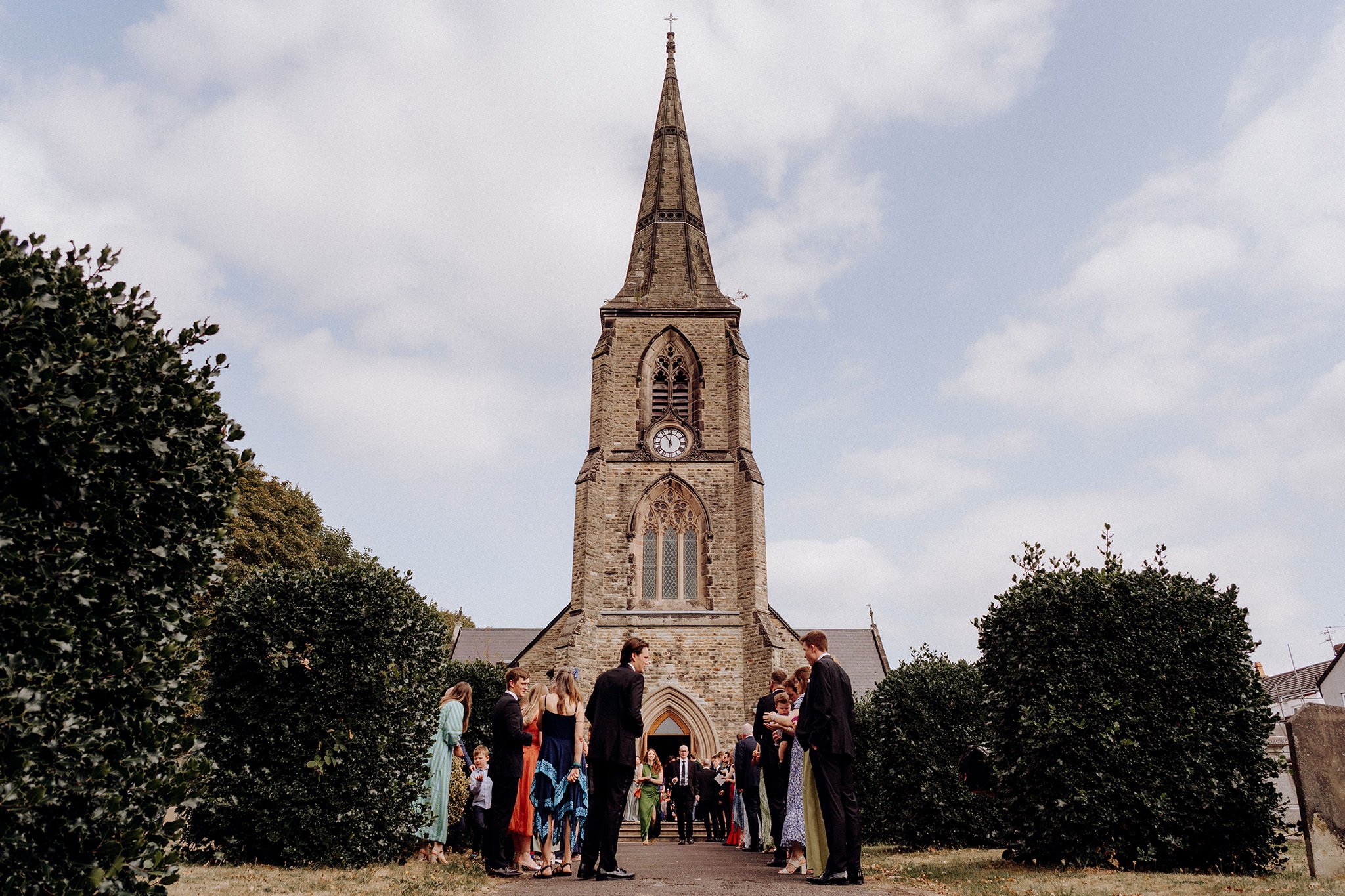 wedding ceremony at st luke's church