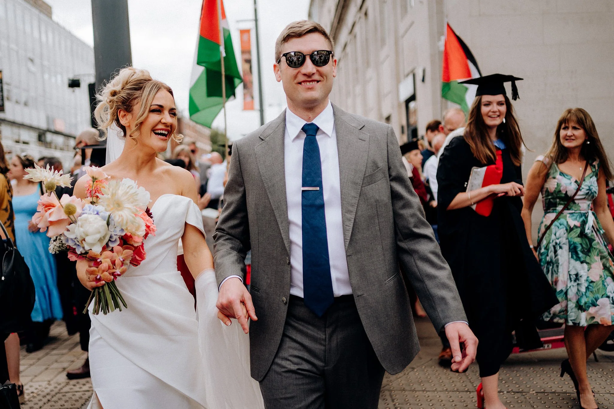 wedding bride and groom on hope street liverpool