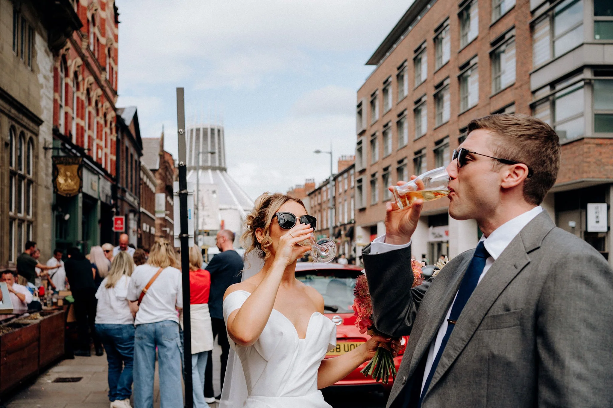 wedding bride and groom on hope street liverpool