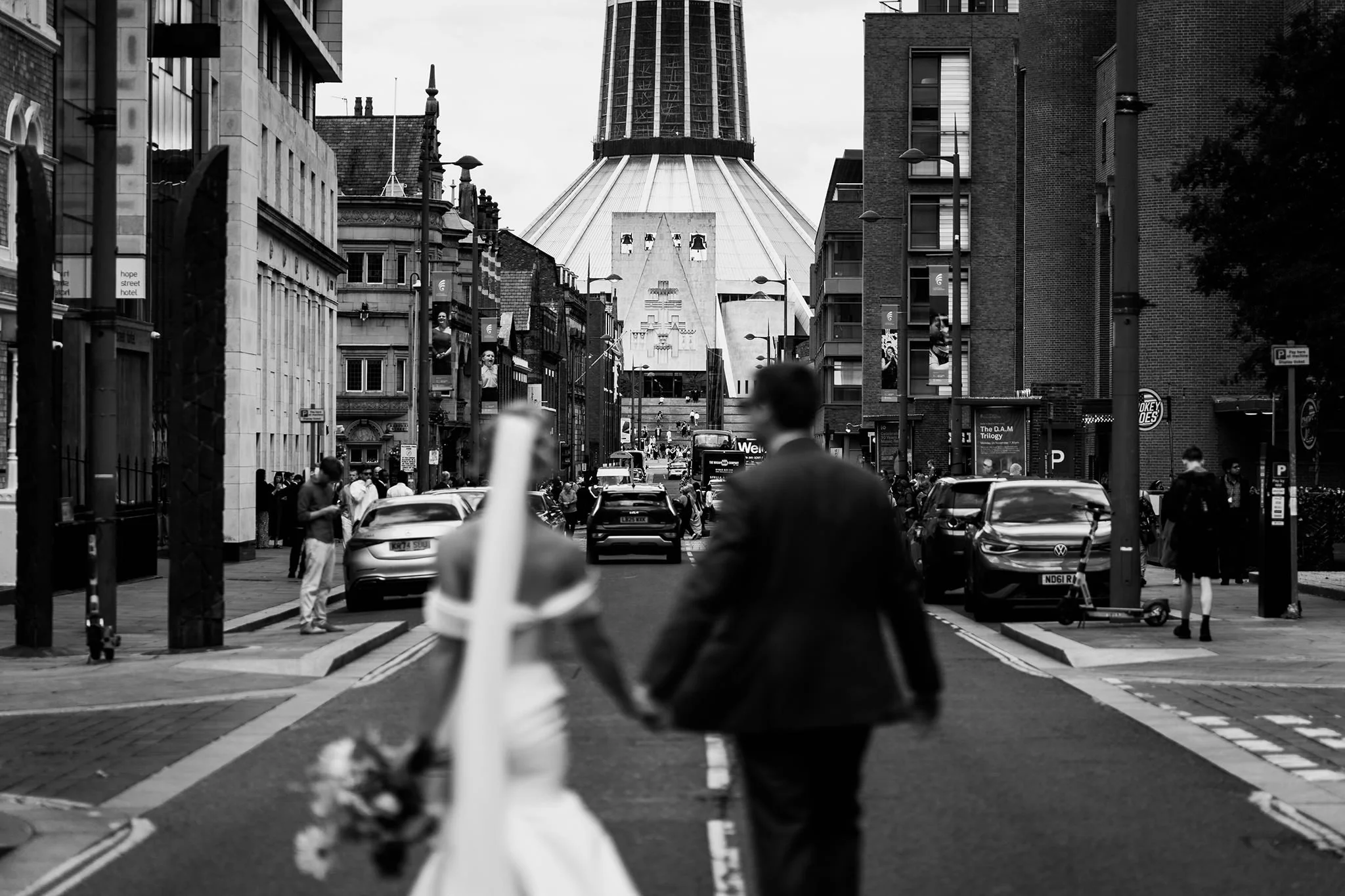 wedding bride and groom on hope street liverpool
