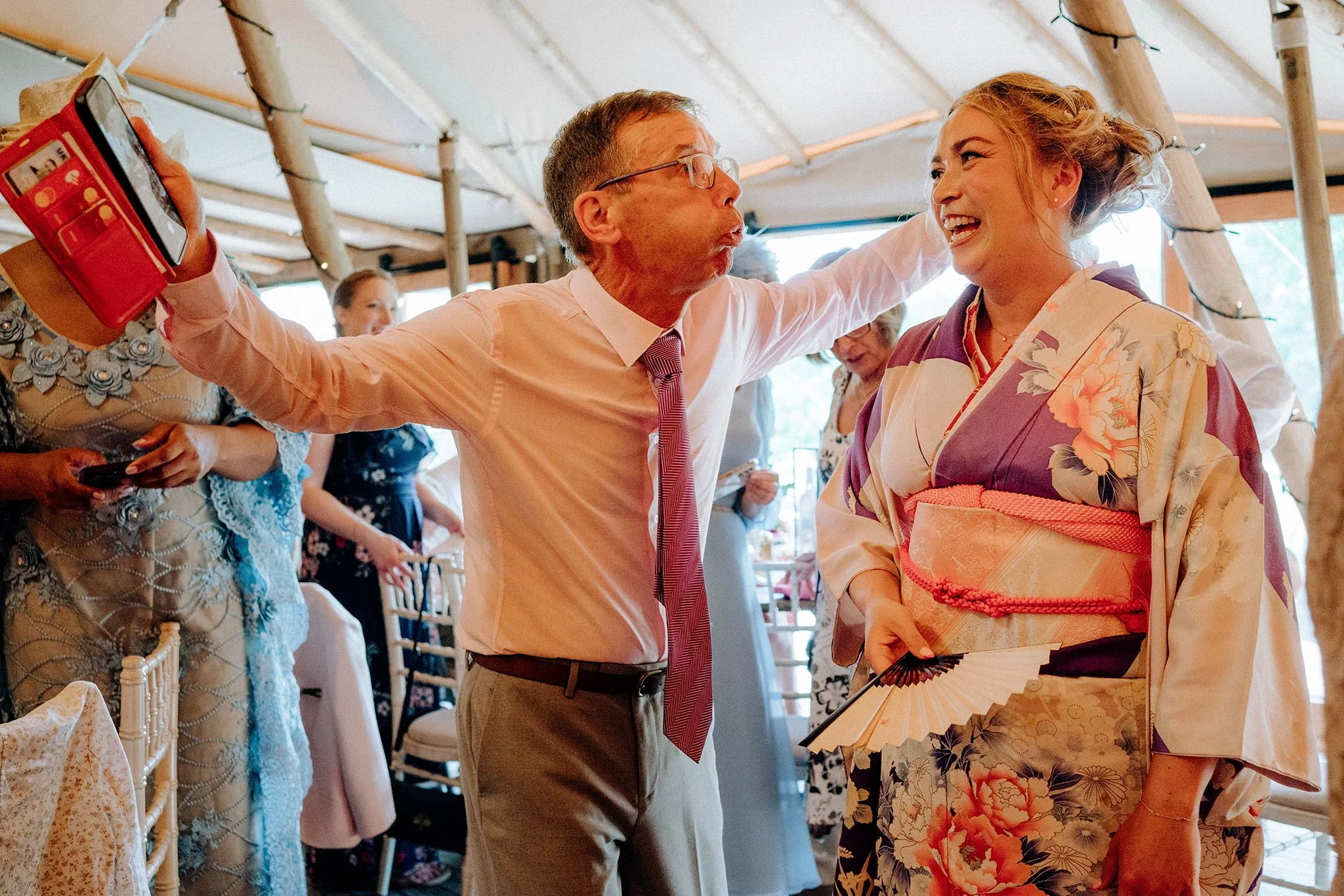 guest reaction to seeing bride in her kimono