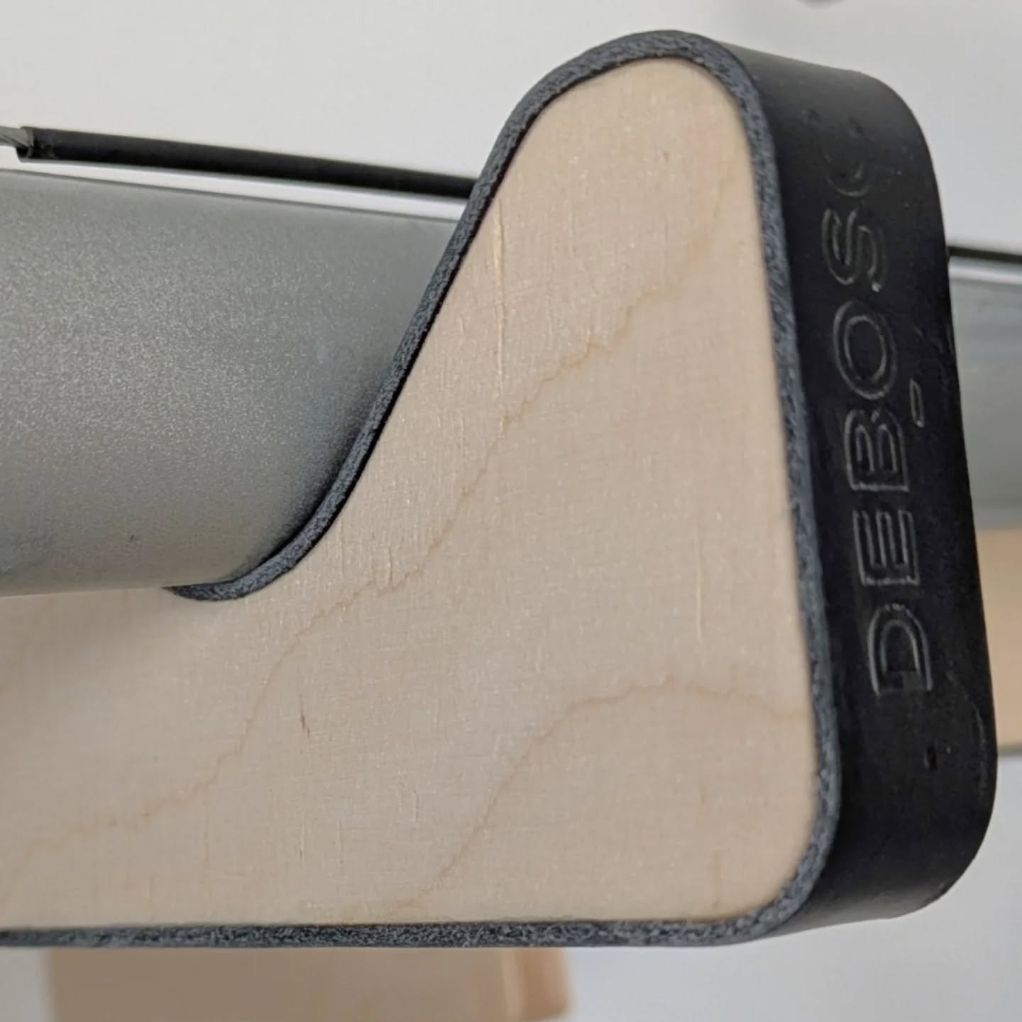 Penja la bici a LA VOLTA i posa-hi els accessoris que vulguis.🚴

_
#Debosc #FetaGirona #FetaCatalunya LAVOLTA #Bedoll #Organitzaci&oacute; #EspaiOrdenat #Ergonomia #EstilModern #SolucionsPr&agrave;ctiques #Efic&agrave;cia #Minimalisme #BirchTree #Or