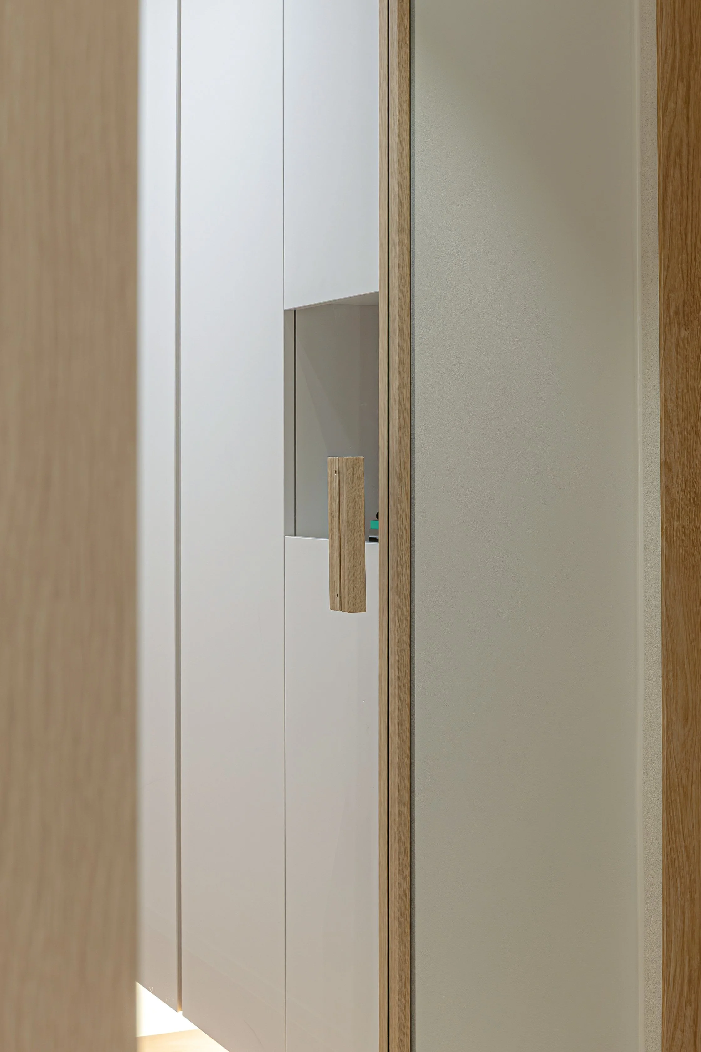 현관 손잡이.jpg