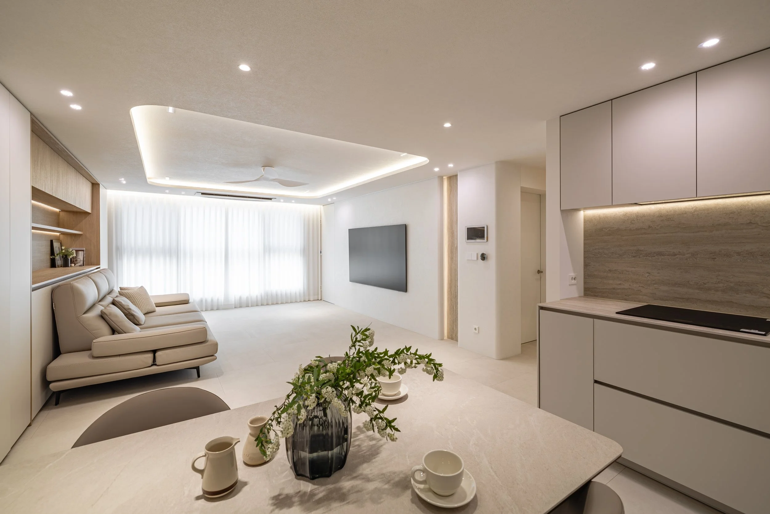 주방에서 거실을 바라봄2'.jpg