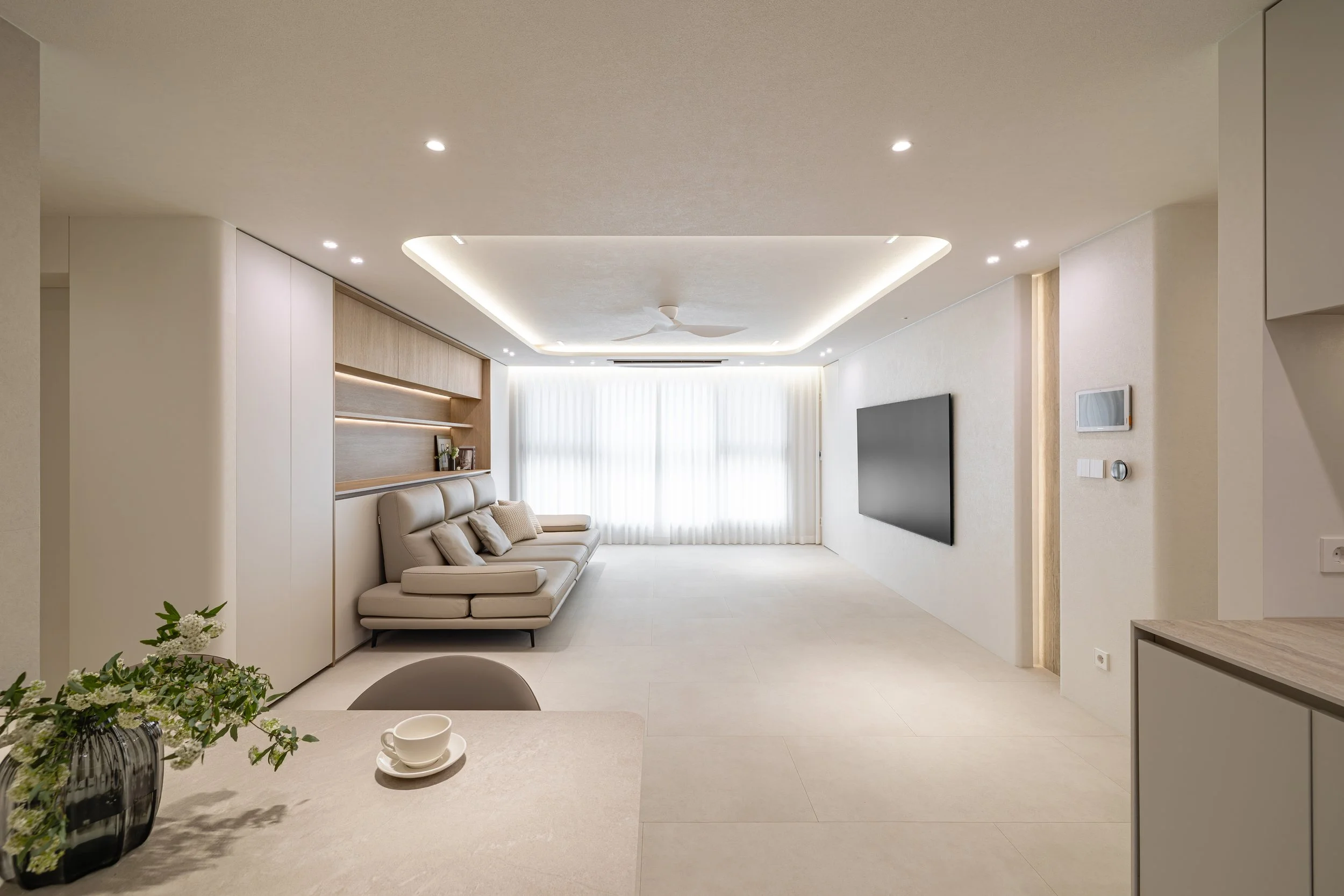 주방에서 거실을 바라봄1'.jpg