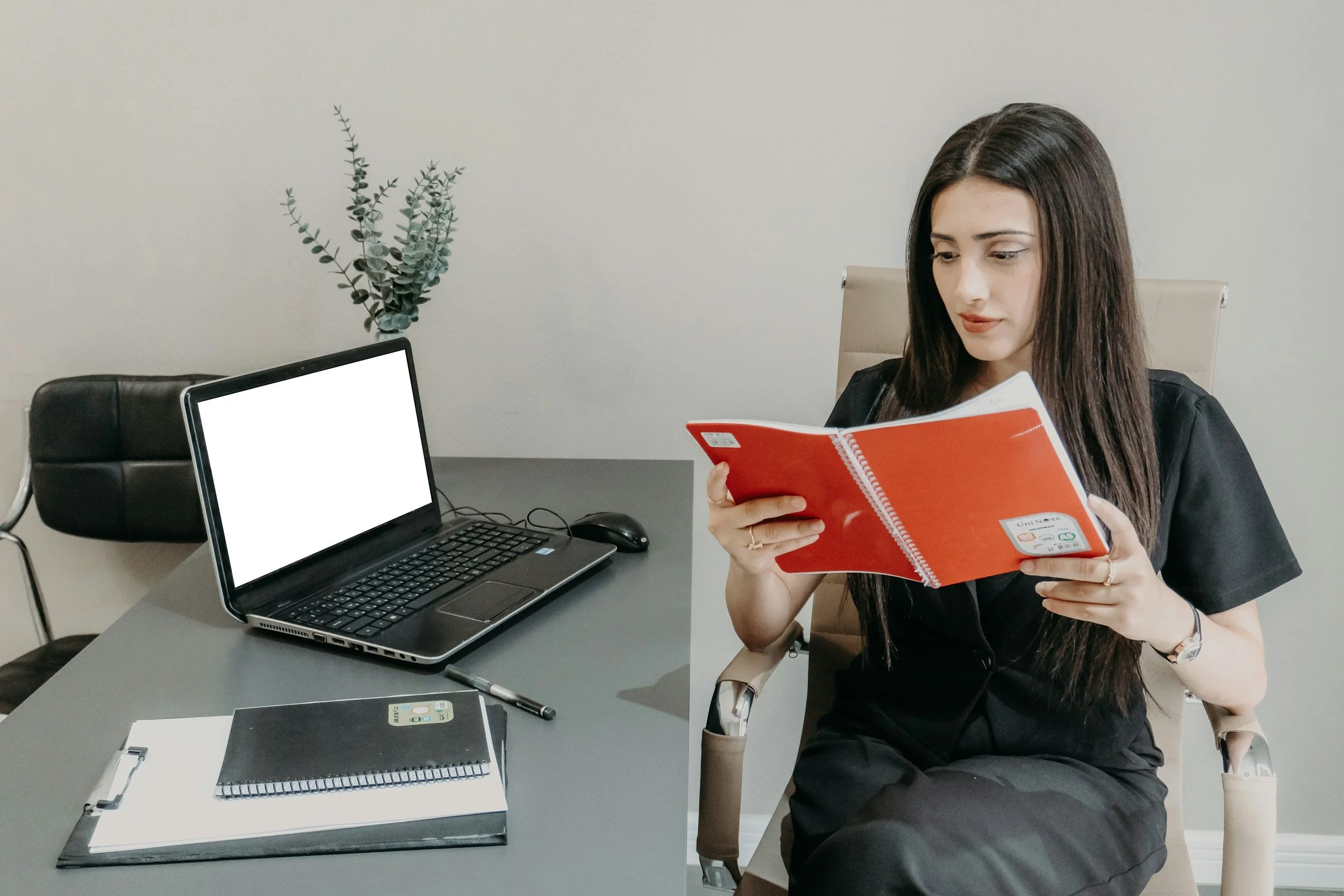 Raising a complaint in a community / sectional title scheme
