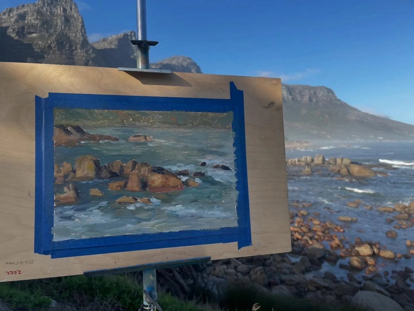 A gorgeous morning after the intense storms&hellip;

Painting for @salon104.art Le Papier. 4-6 June. Book your free timeslot on Quicket - info following soon!

#salon104 #joannaleemiller #bakoven #capetownartist #pleinair