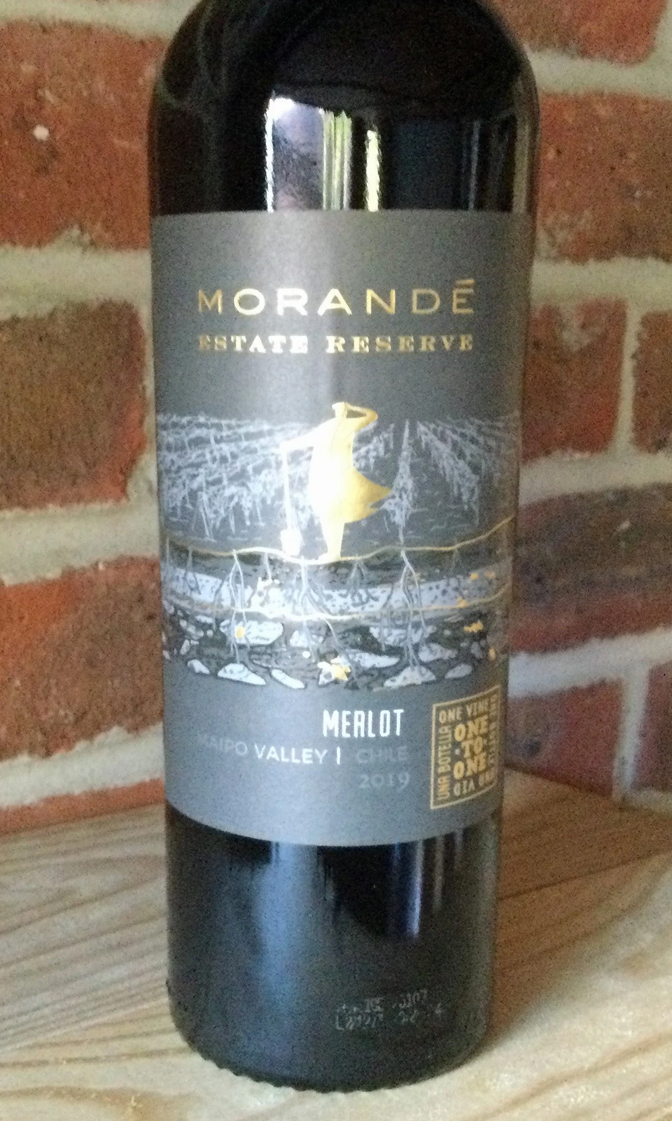 Red wine in Worthing — Grapes of Worthing