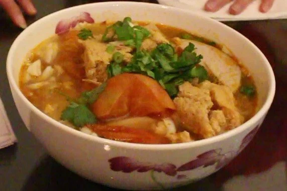 Bún riêu