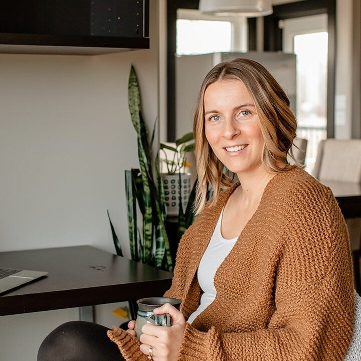 Fun facts about me:
- I married my high school sweetheart
- I am a Type A personality
- I didn't plan to have 4 kids
- I wanted 2 lol...
- I have learned to embrace the chaos
- Believe it or not I am triggered by sound
- I love coffee
- I am a Regist