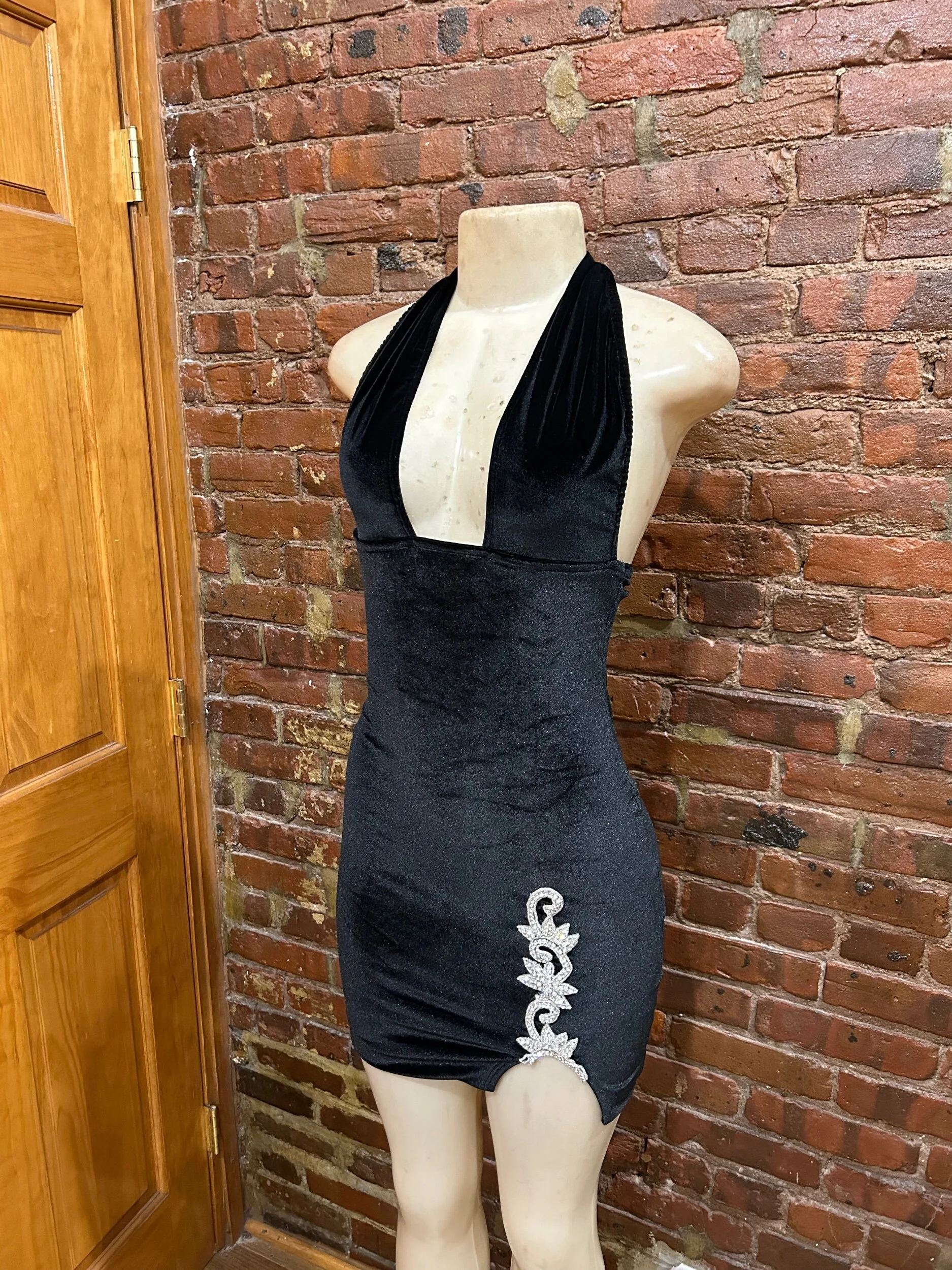 8705FED6-CF71-495C-8A33-8A7E8B0A12CF