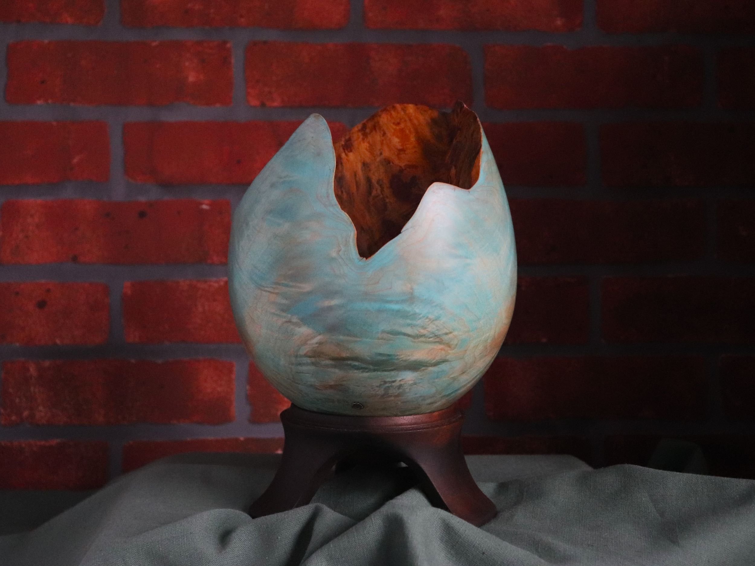 The Egg V1.JPG