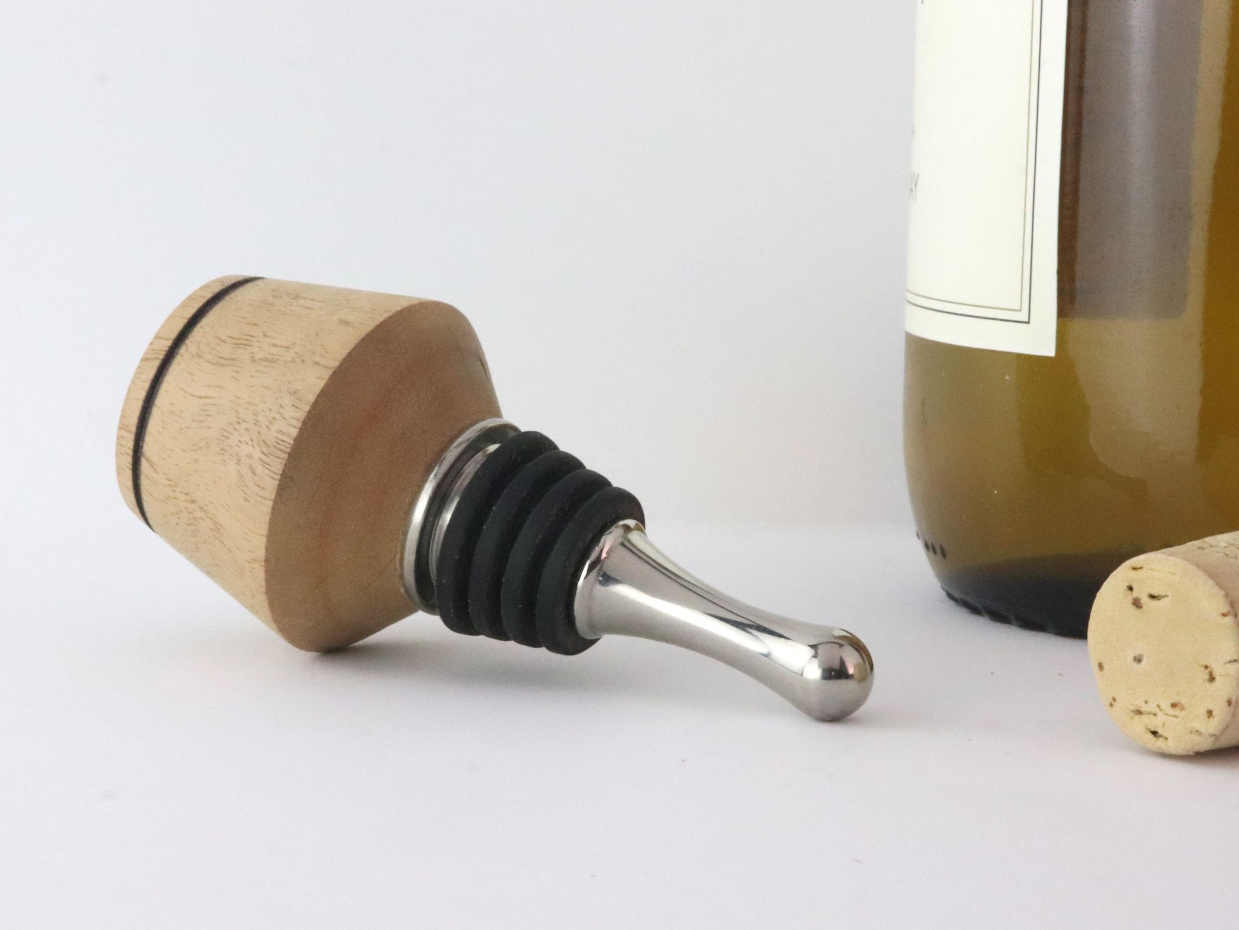 Lampshade Bottle Stopper v1.JPG