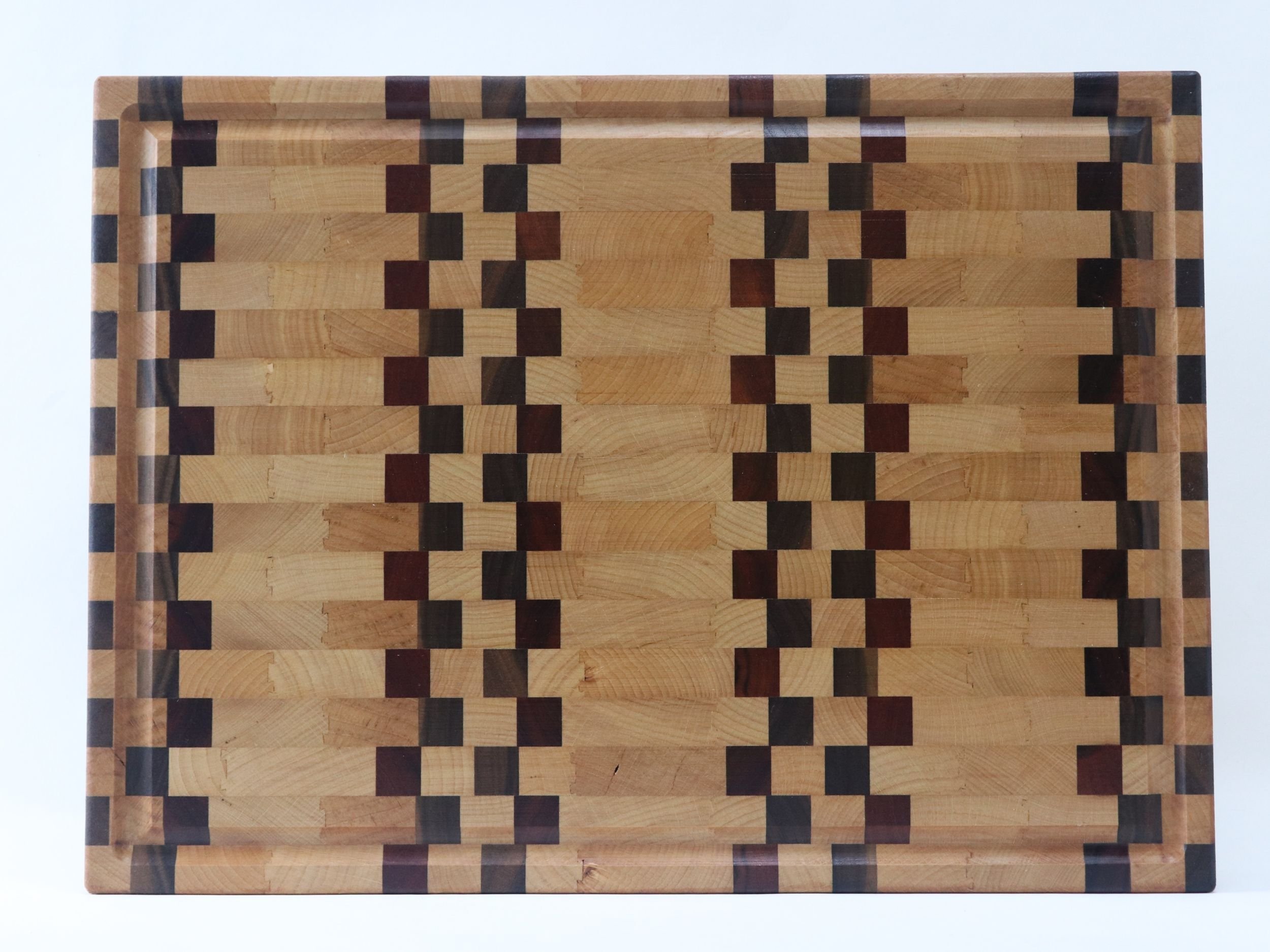 Checker cutting board v1.JPG