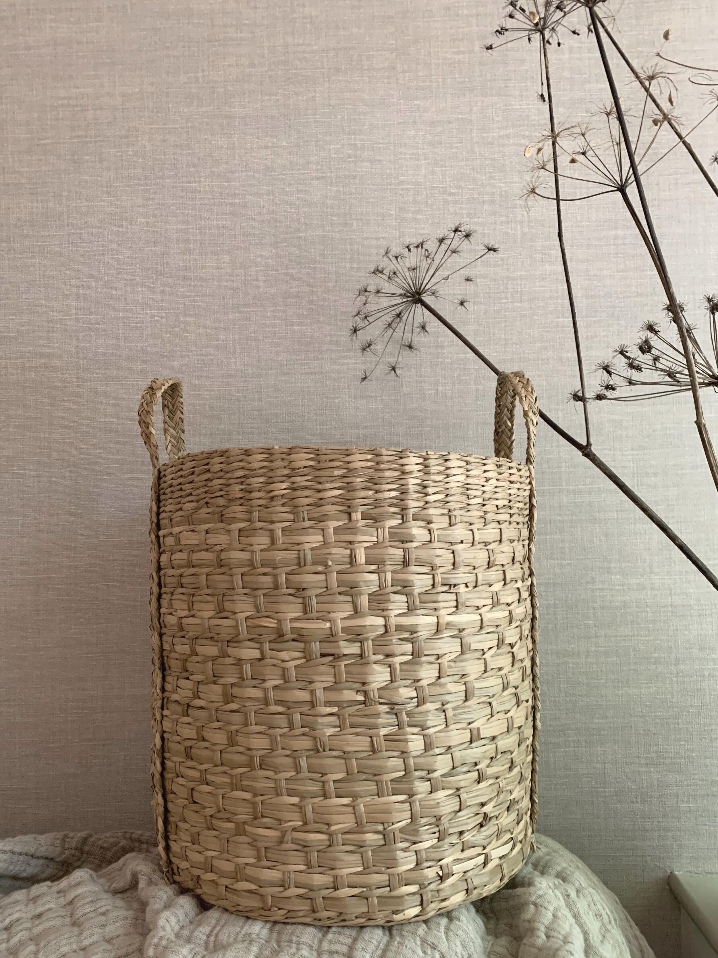 LARGE+ROUND+BASKET+3.jpg