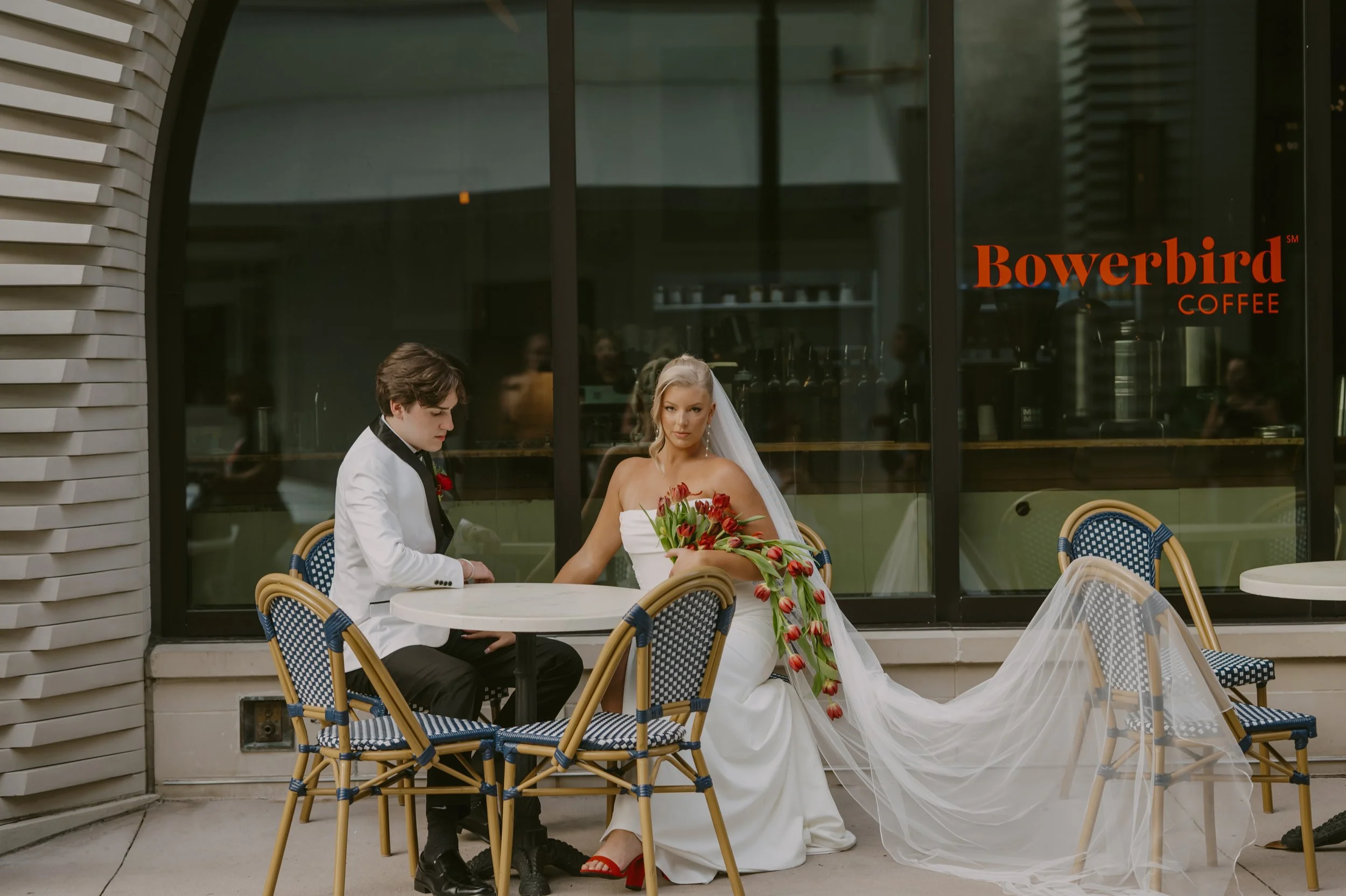 Editorial Cascading Tulip Bouquet | Perry Lane Hotel | Savannah, GA | Photographer: Alex Converse Photography