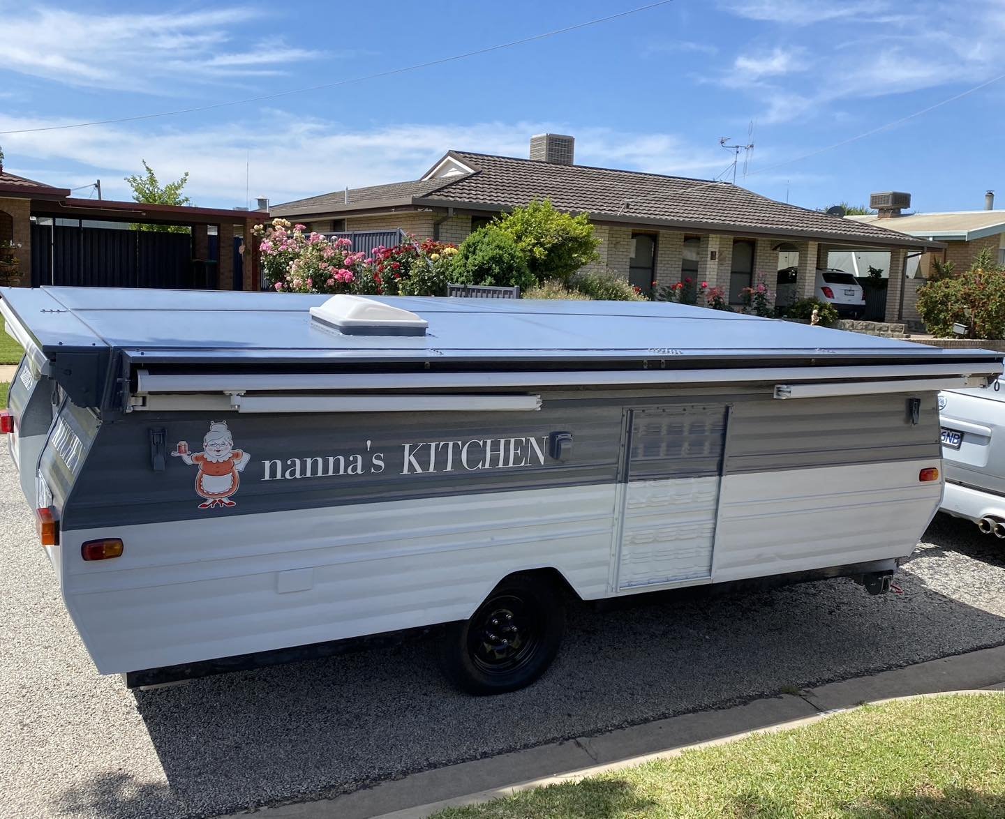 Exciting News! 📣
Nanna&rsquo;s Go Go Mobile is officially ready to hit the road! A massive thank you to the Jason at Sign Age - J&amp;J Signage  for bringing the van to life with incredible graphics. 🎨

And, of course, endless gratitude to my husba