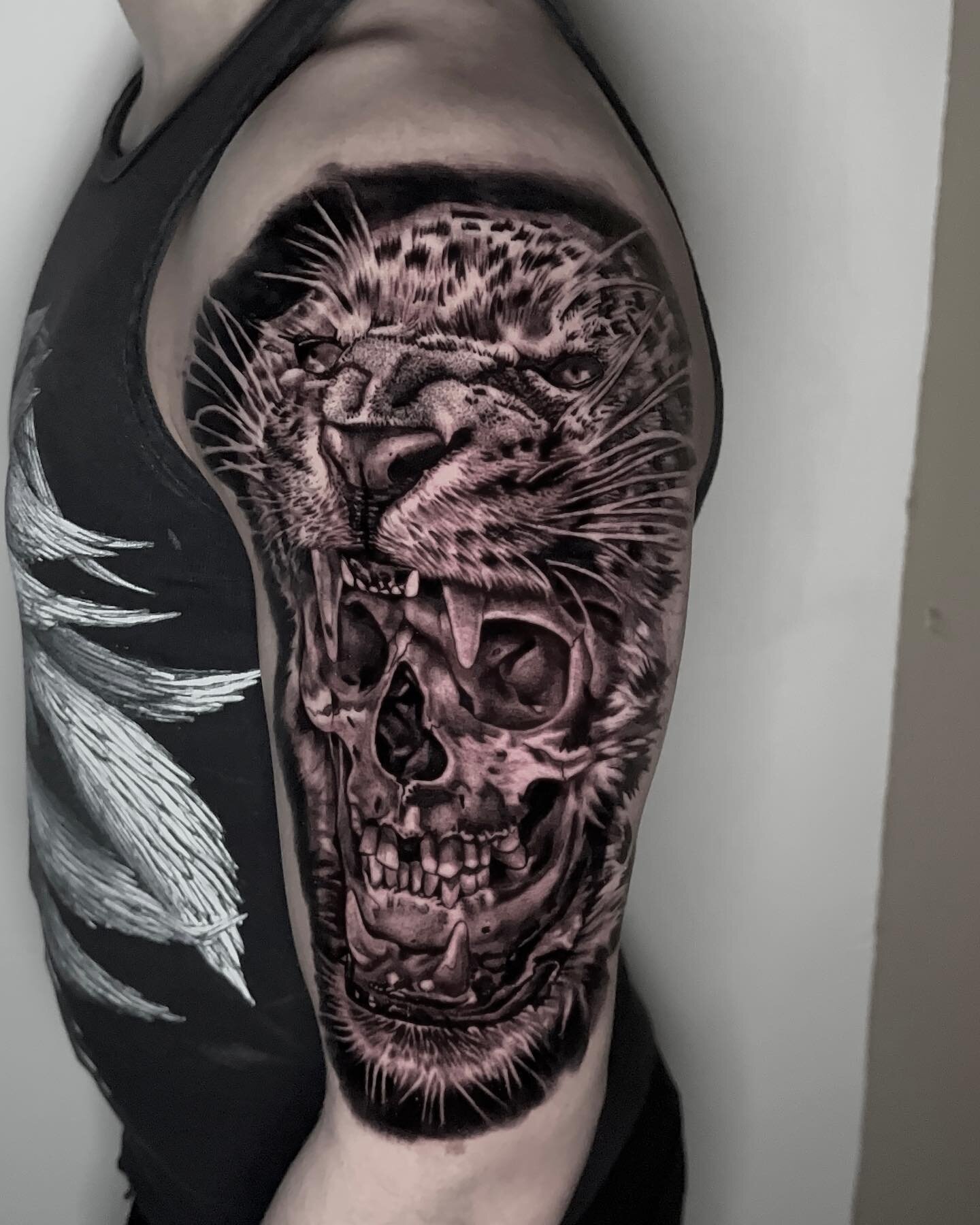 Aztec inspired skull and leopard 
.
.

.
.
.
.

@sharktooth_tattoo 
@industryinks 
@hivecaps 
@dipcaps 
@hustlebutterdeluxe 
@jetblacksupply
@recoveryaftercare 
@theinkarm 
@mavericktattoomercantile 
@kinggriptattoosupply 
.
.
.
.
.
#inkedgirls #mnar