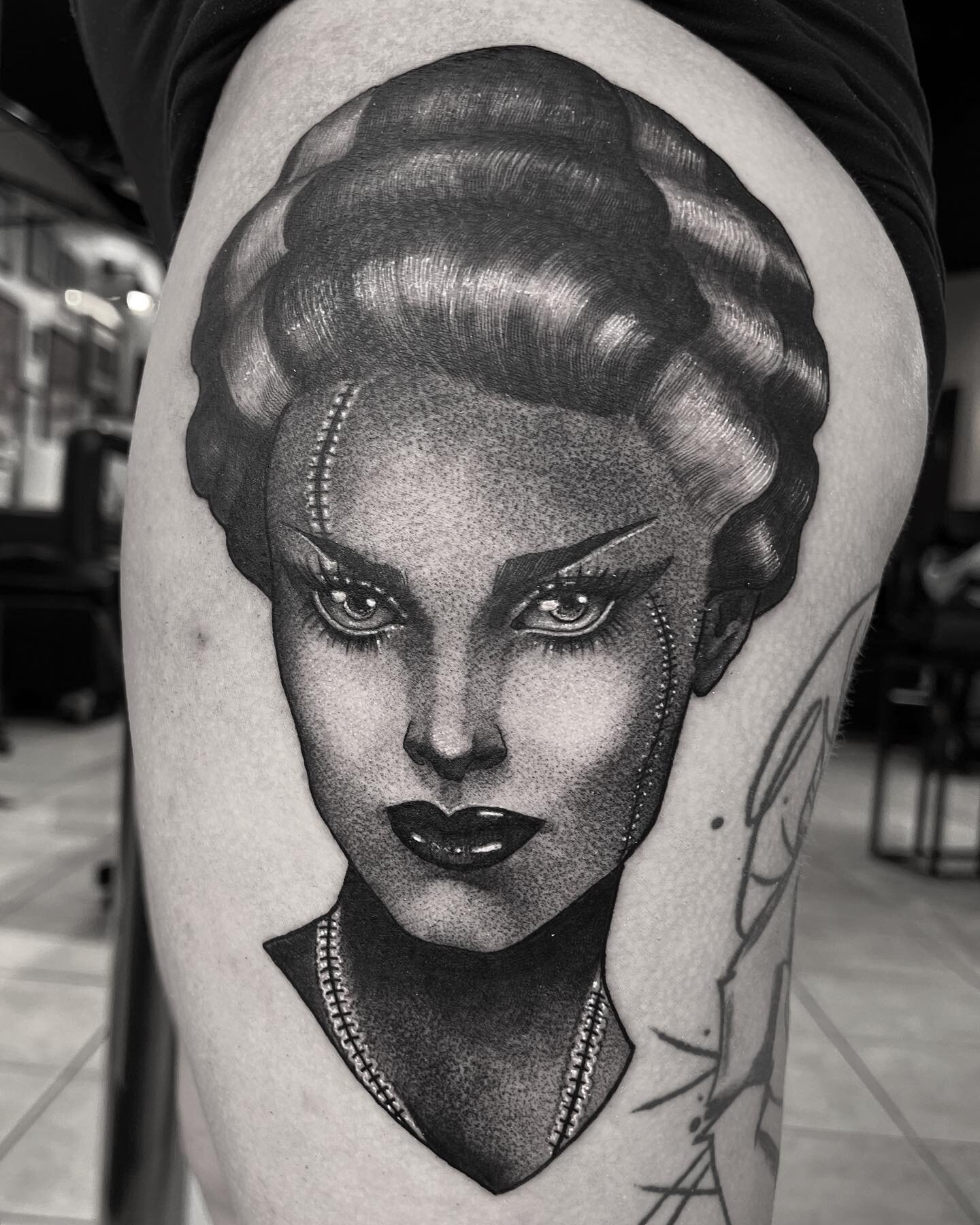 Bride of Frankenstein 🖤 Thanks Angela! ☠️ 
✖️ Done at @sharktooth_tattoo ✖️
.
.
.
.
@industryinks
@hivecaps 
@empireinks 
@goodguysupply 
.
.
.
.
.
.
.
.
.
.
.
.
.
.
#tattoo #tattoos #tattooartist #tattooed #tattooist #blackworkers #blackworker #lin