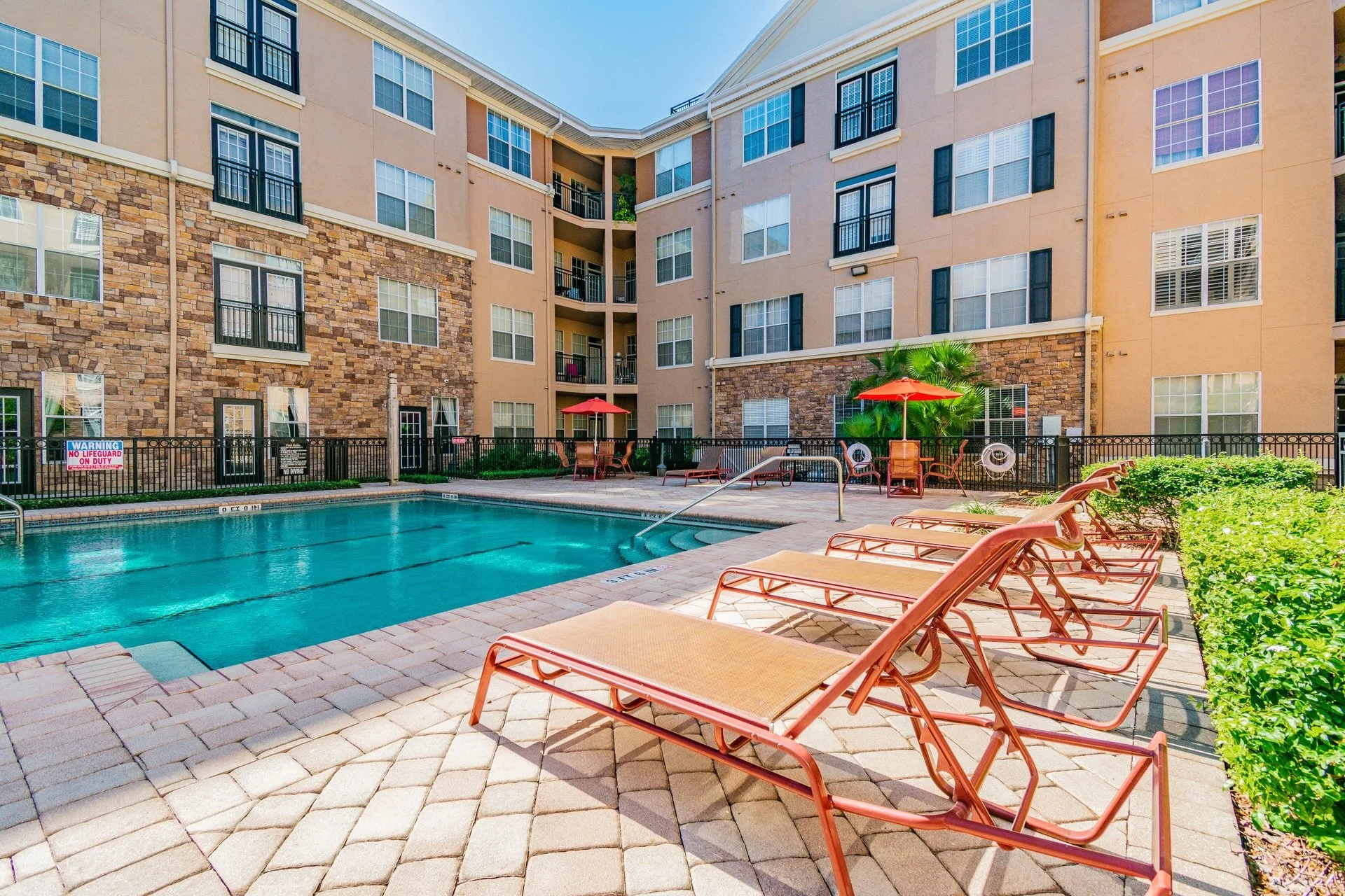 Embrace the best of the Florida lifestyle at Villa Sonoma, ideally located in Tampa&rsquo;s sought-after Westshore District, where this top-floor residence offers two bedrooms plus a versatile loft for a third bedroom, office, guest space or media ro