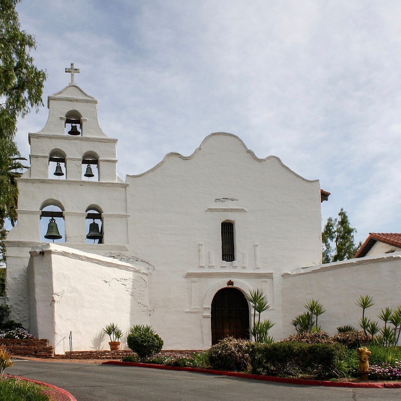 ON THIS DAY
On July 16, 1769, Father Jun&iacute;pero Serra founded the first mission in the modern-day State of California: Mission San Diego de Alcal&aacute;. #OTD