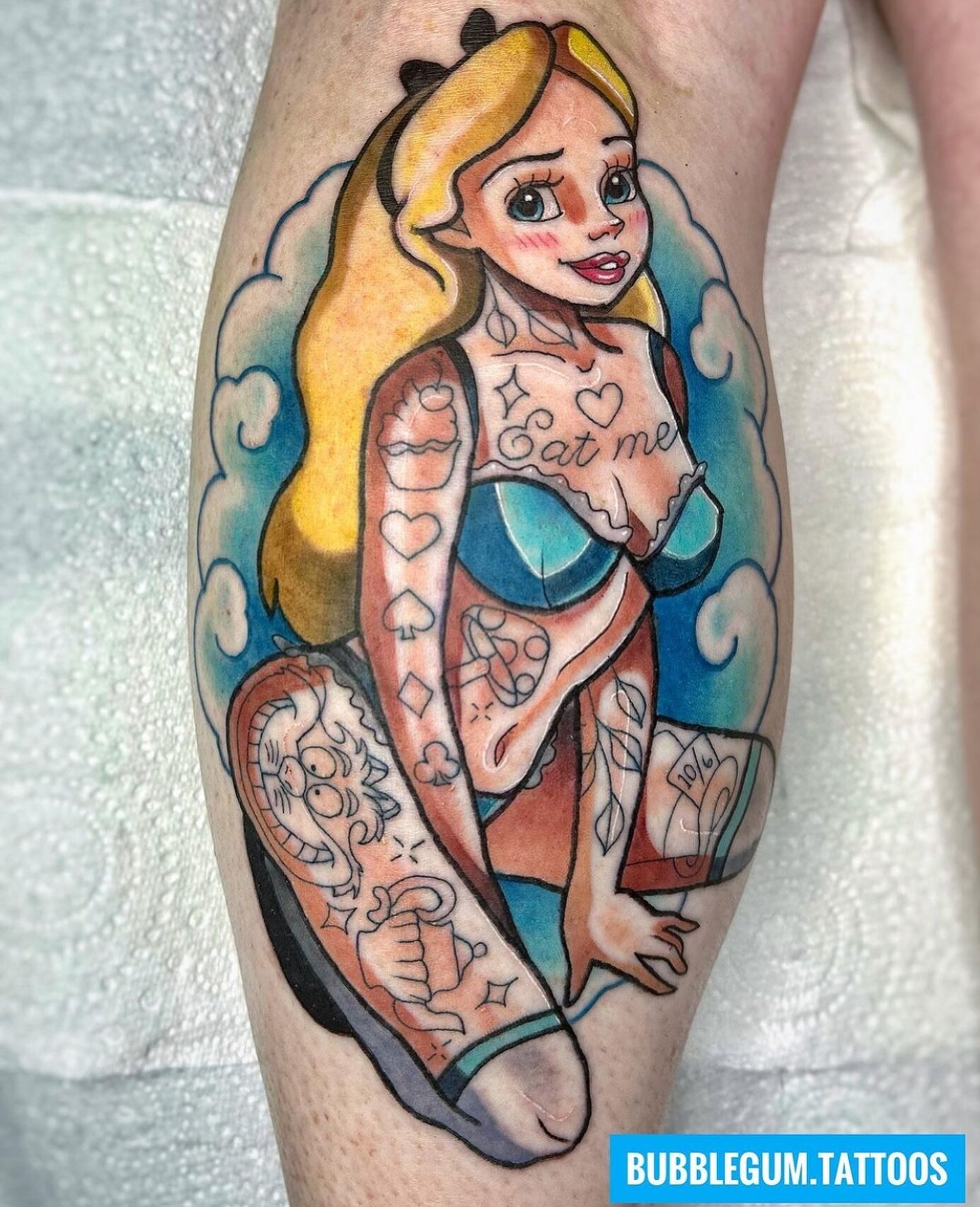This sexy Alice by @bubblegum.tattoos has us feeling some type of way 🥵 Hit her up for a sexier version of your favourite character! 🔥

&bull;
&bull;
&bull;
&bull;
&bull;

#charactertattoo #alicetattoo #aliceinwonderland #inkwizardstattoo #neotradt