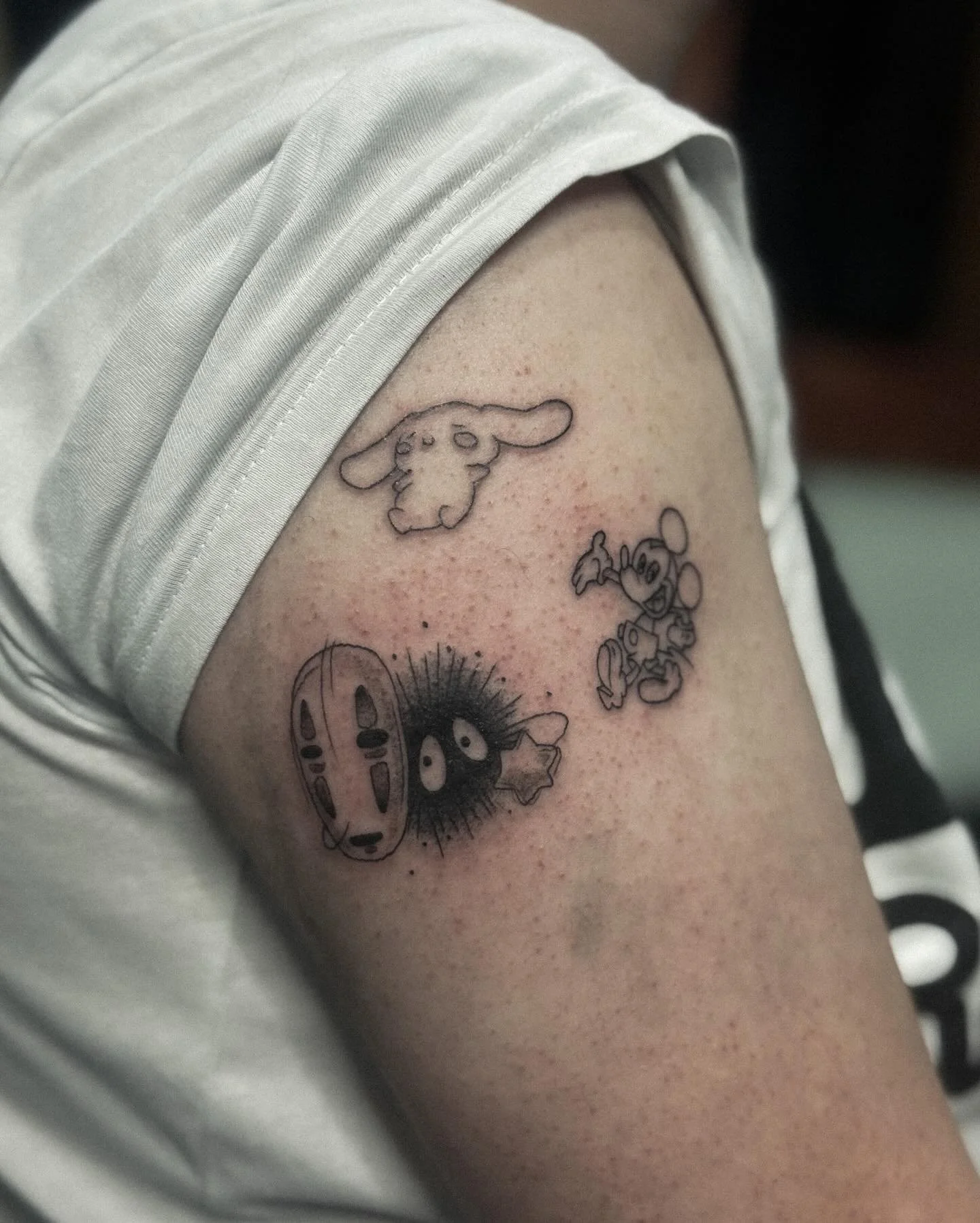 Some recent ones! 

@inkwizardstattoo 

#adelaide #adl #femaletattooartist #tattooconnect #tattoodesign #flash #flashtattoo #tattooconnectau #tattooartist #adelaidetattoos #adelaidetattoo #fineline #finelinetattoo #finetattoo #tattooideas #dotwork #s