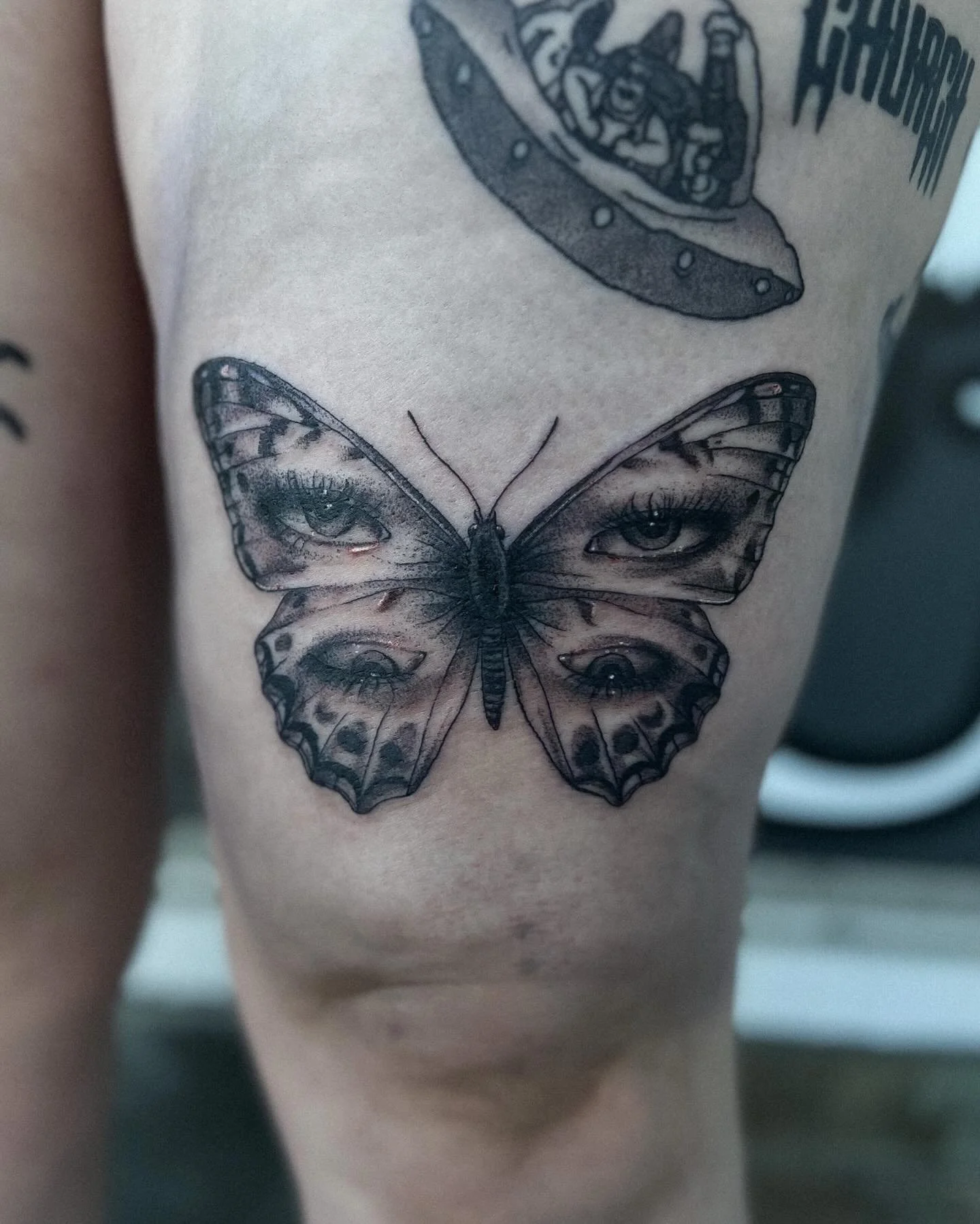 Trippy butterfly flash! 

DM to book/enquire- currently booking for mid July. 

#adelaide #adl #femaletattooartist #tattoodesign #flash #flashtattoo #tattooartist #adelaidetattoos #adelaidetattoo #dotwork #stipple #stippleshading #dotworkshading #dot