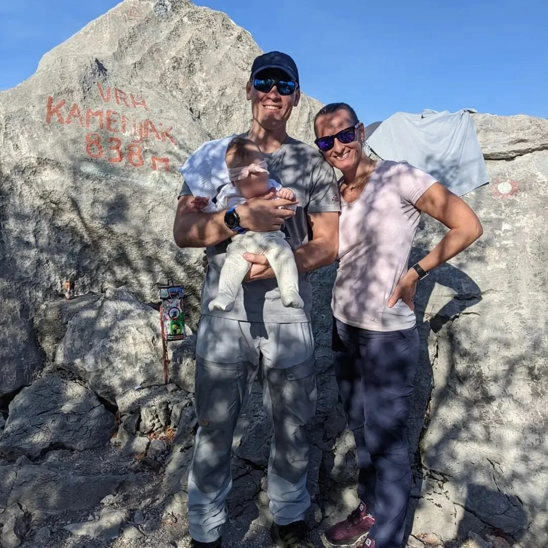 ⛰️👨&zwj;👩&zwj;👧 Kamenjak

#4monthsoldbaby 
#hinking 
#babyhiking