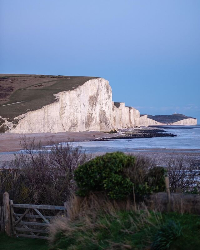 There were literally 5 other people at the Seven Sisters when we were there and 3 of them were professional photographers getting the sunset shots 📷 what an amazing place!

#seaford #england #sevensisters
